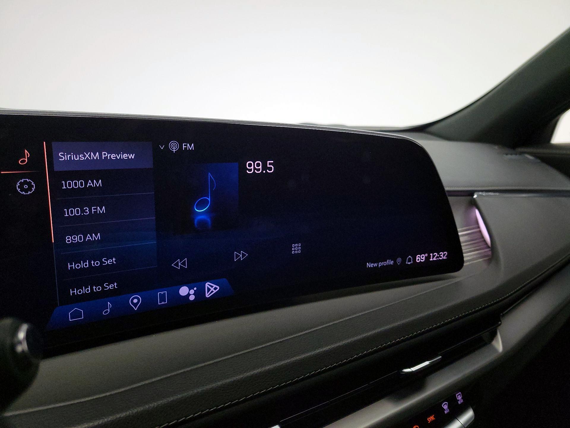 Thumbnail: 2024 Cadillac XT4 - 15