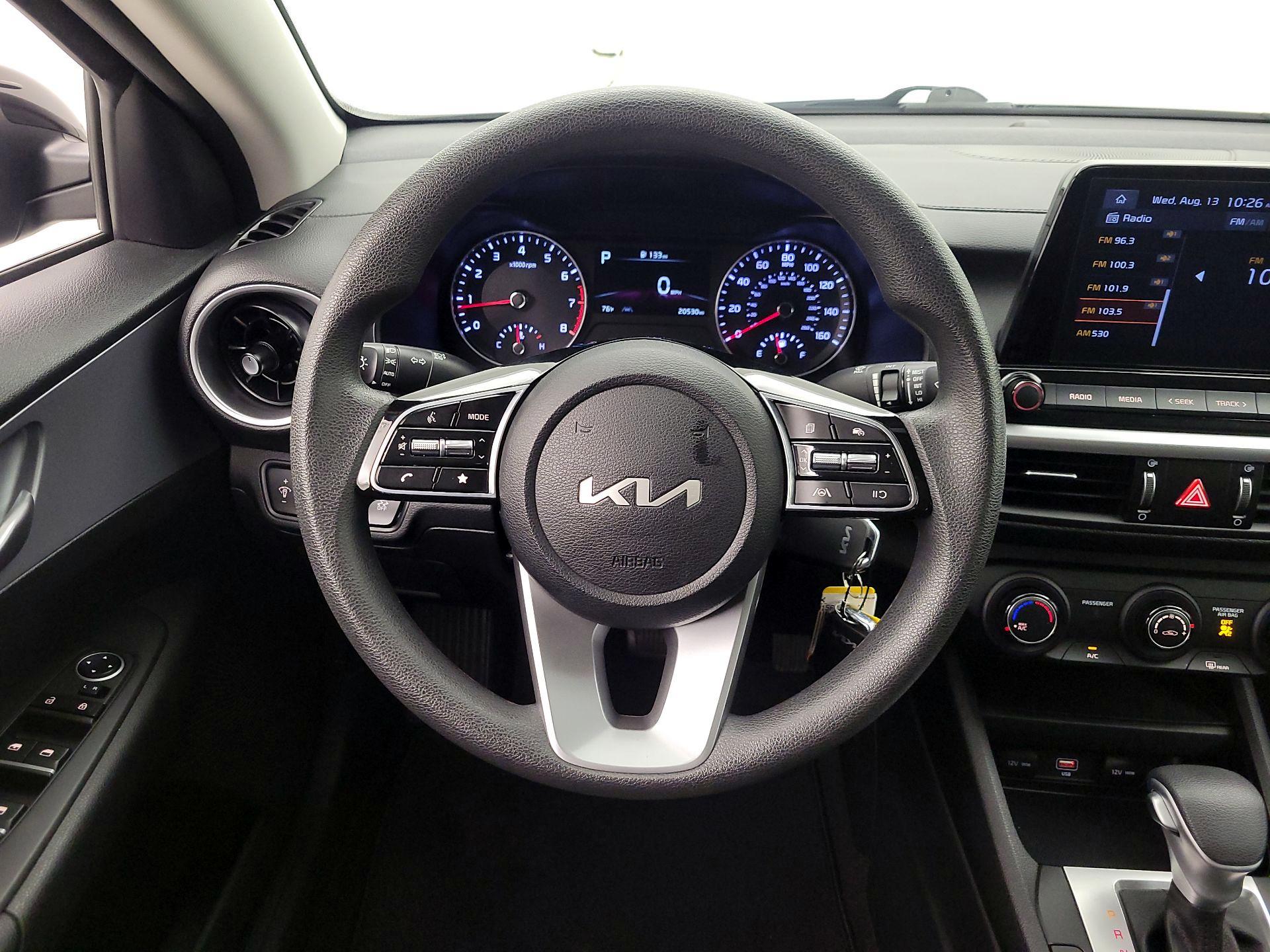 Thumbnail: 2023 Kia Forte - 10