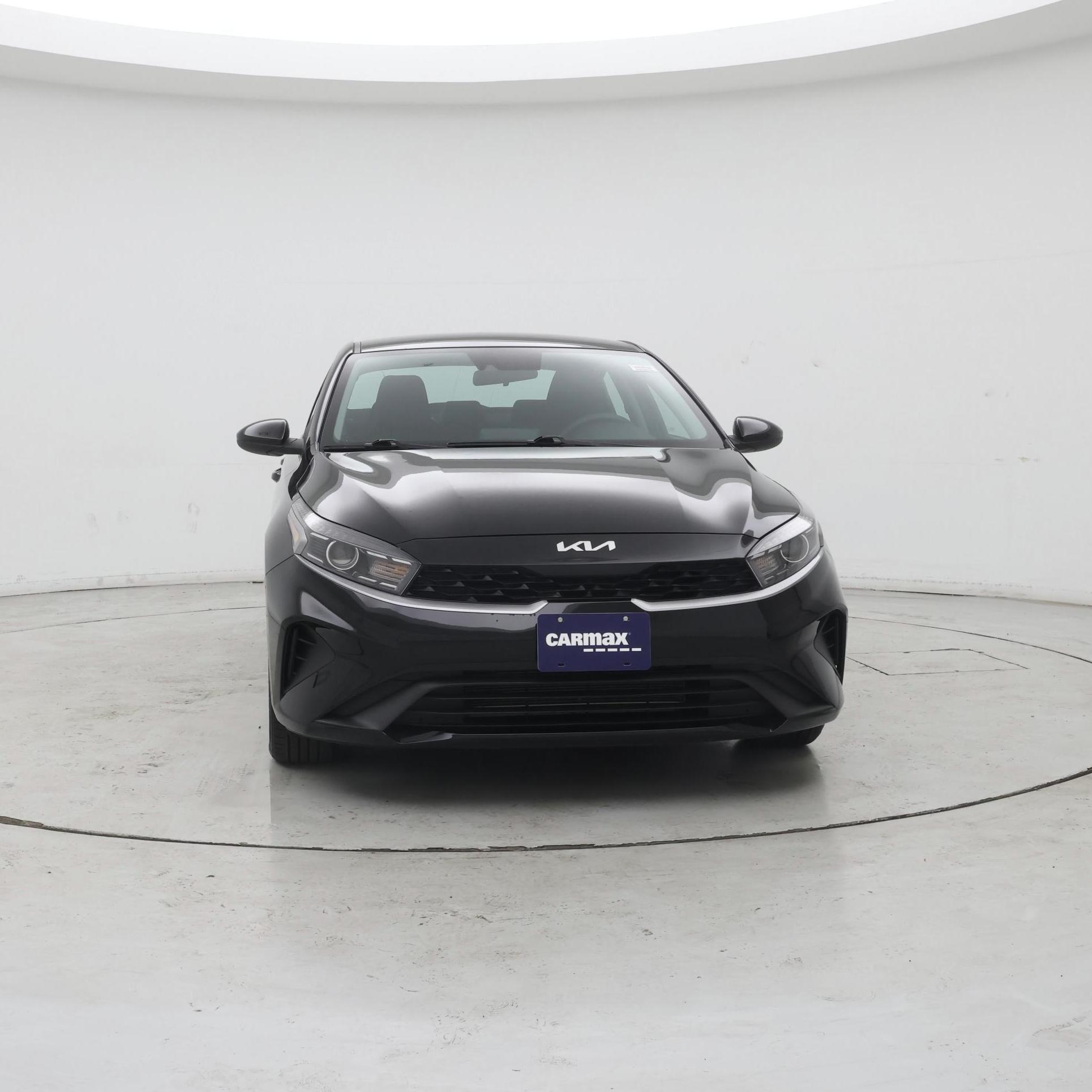 Thumbnail: 2023 Kia Forte - 5