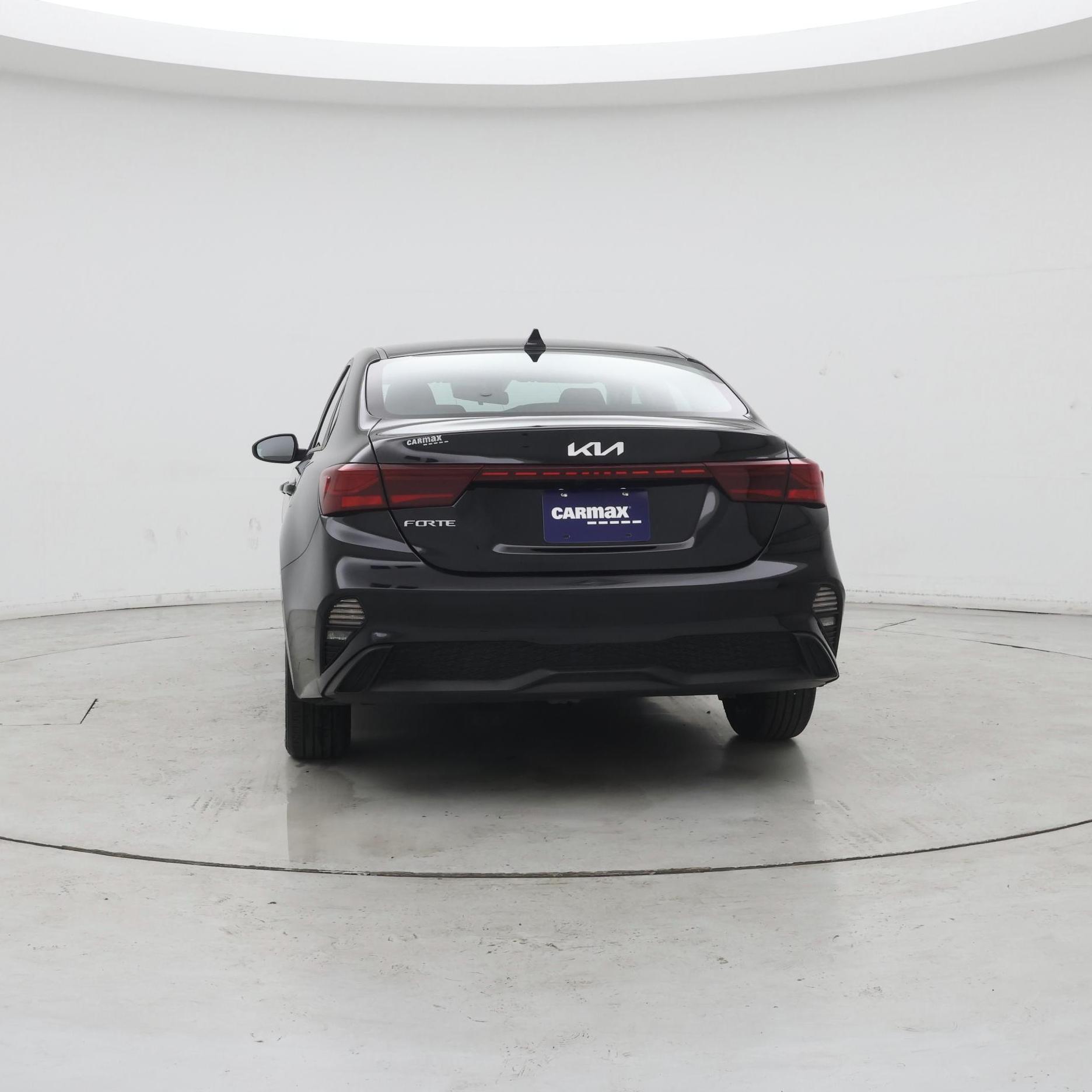Thumbnail: 2023 Kia Forte - 6
