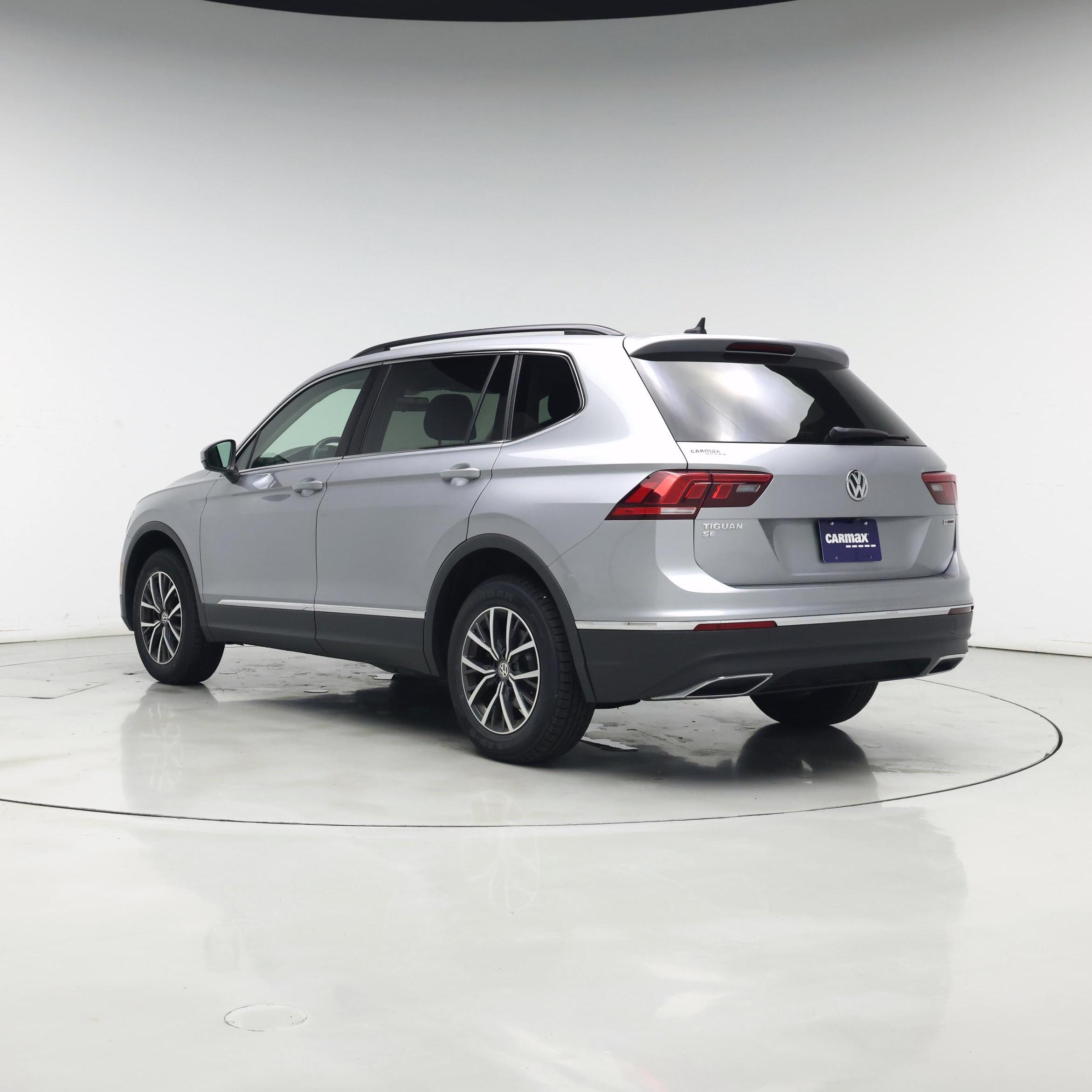 Thumbnail: 2020 Volkswagen Tiguan - 2