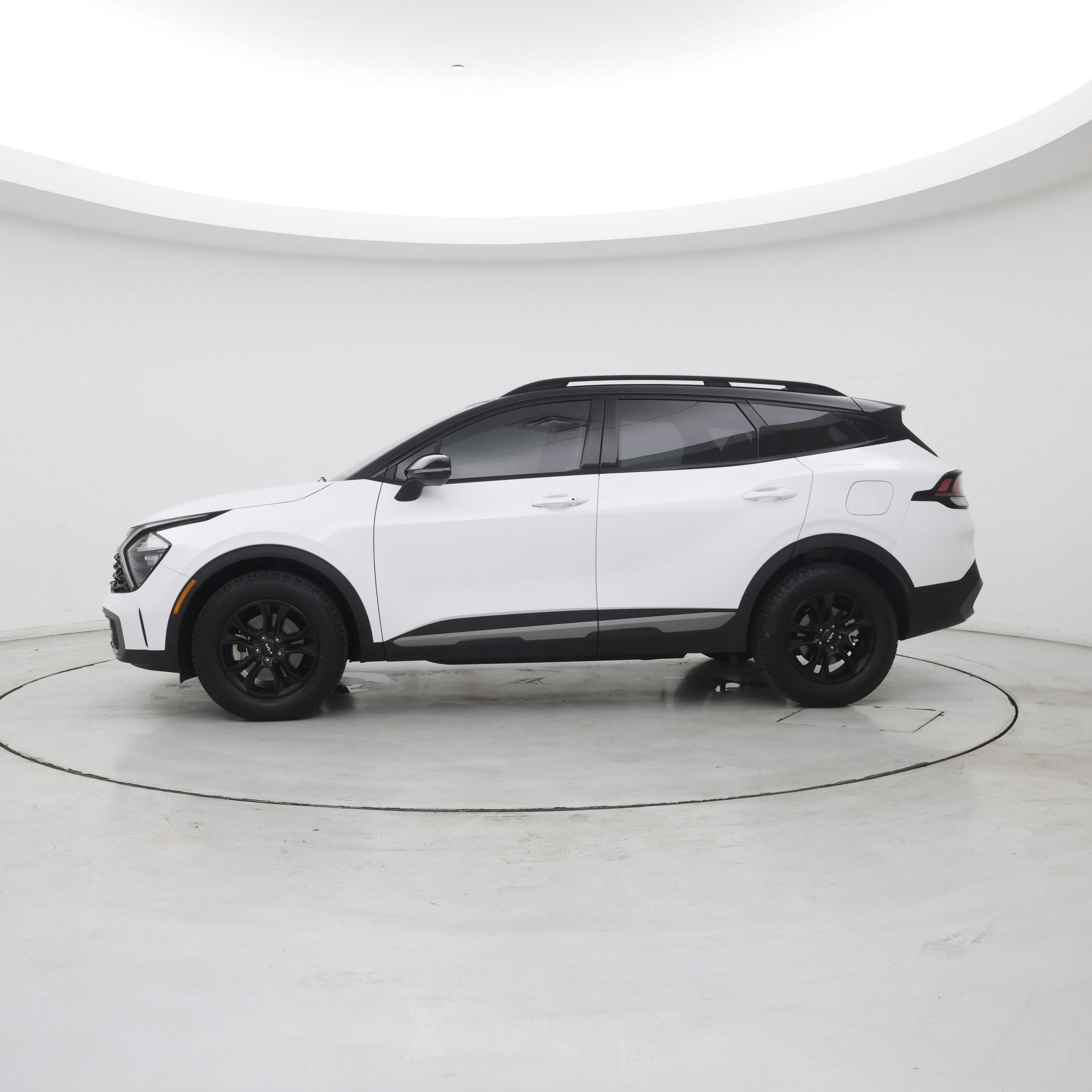 Thumbnail: 2023 Kia Sportage - 3
