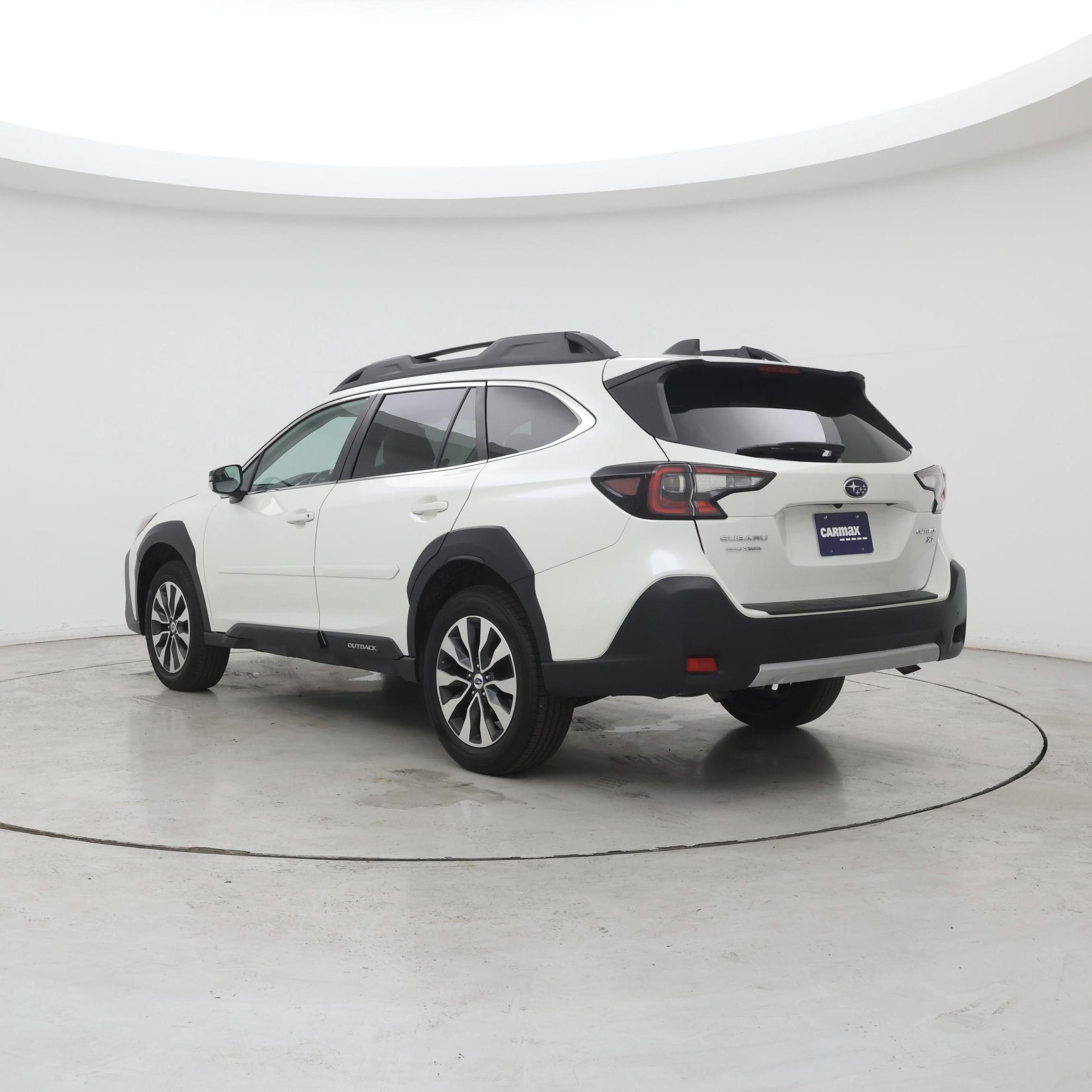Thumbnail: 2023 Subaru Outback - 2