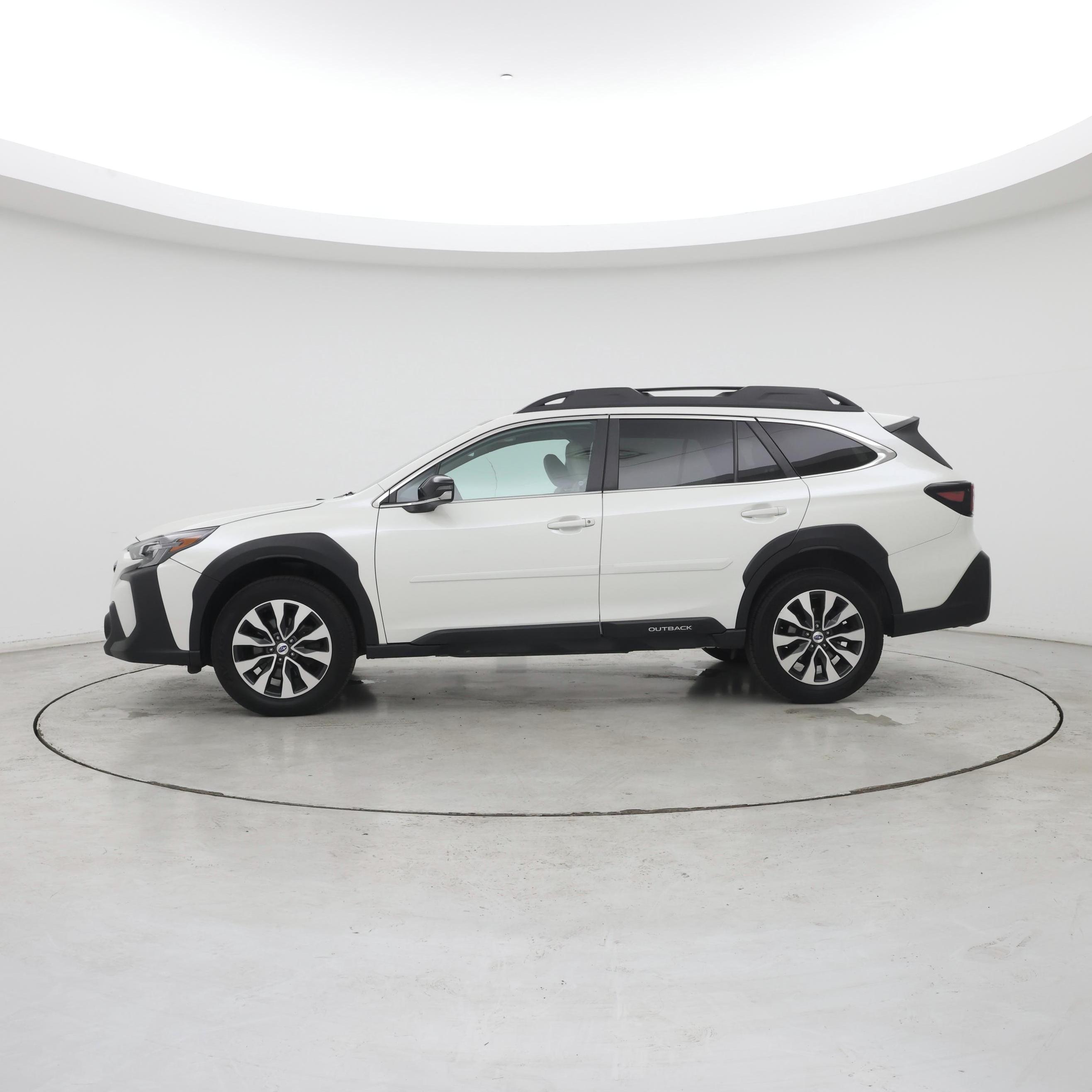 Thumbnail: 2023 Subaru Outback - 3