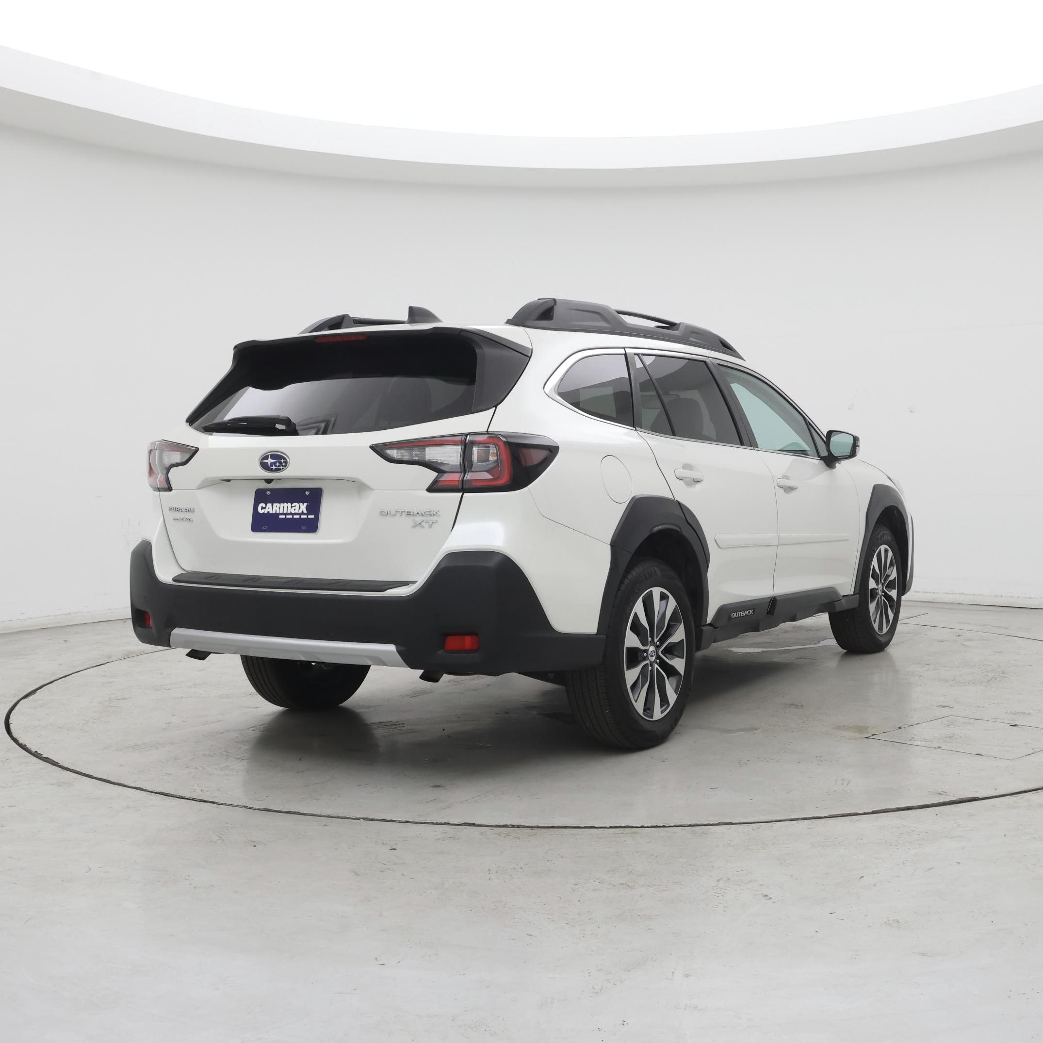 Thumbnail: 2023 Subaru Outback - 8