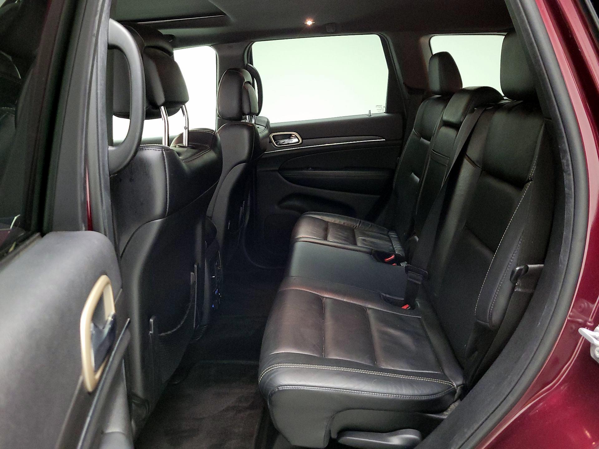 Thumbnail: 2017 Jeep Grand Cherokee - 19