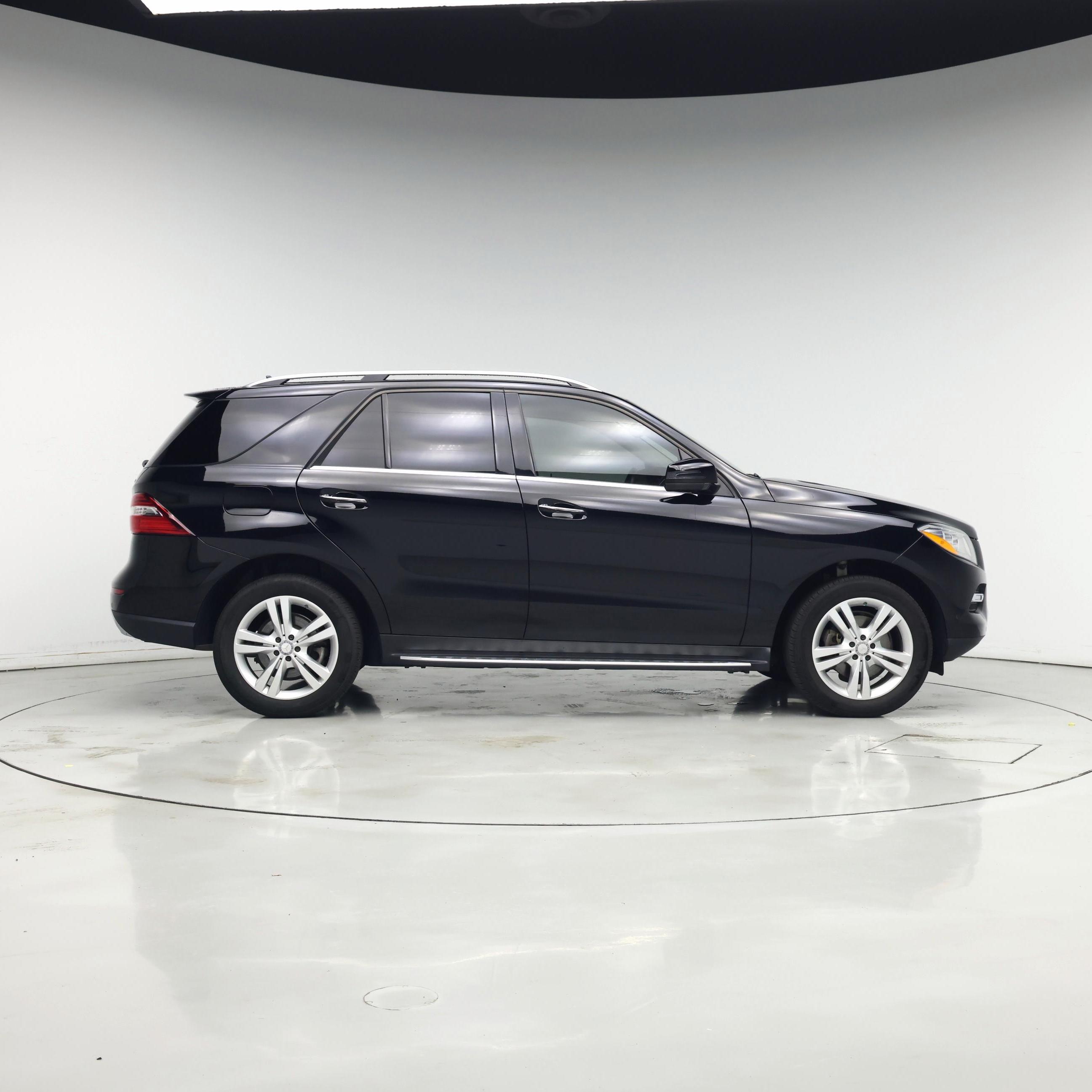 Thumbnail: 2015 Mercedes-Benz M-Class - 7