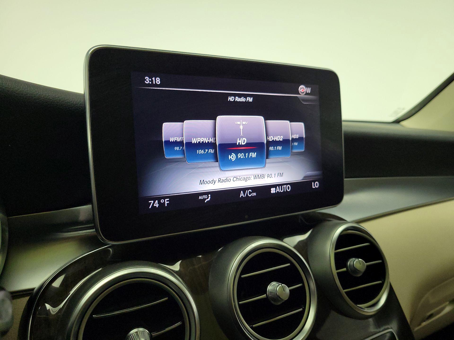 Thumbnail: 2016 Mercedes-Benz GLC - 16