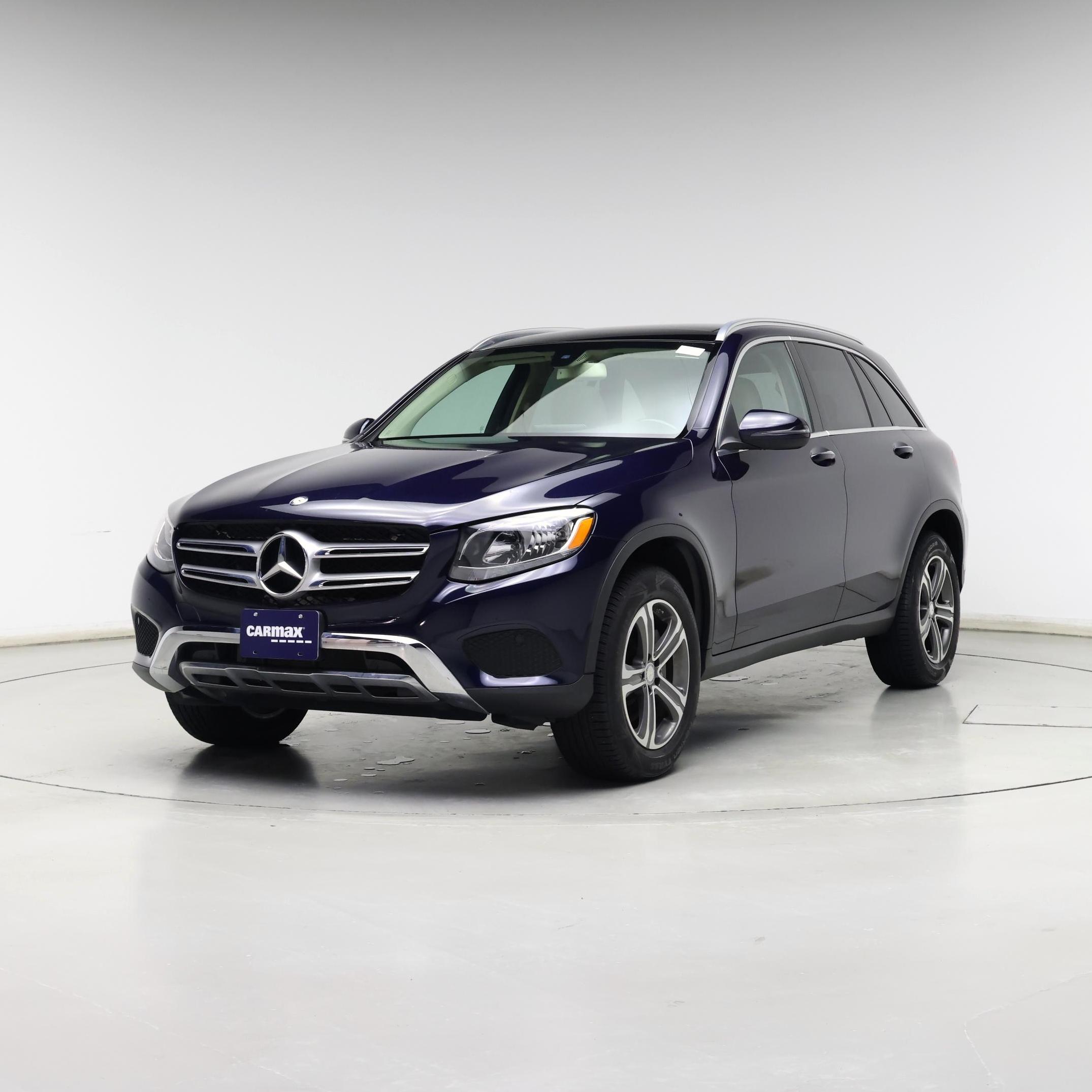 Thumbnail: 2016 Mercedes-Benz GLC - 4