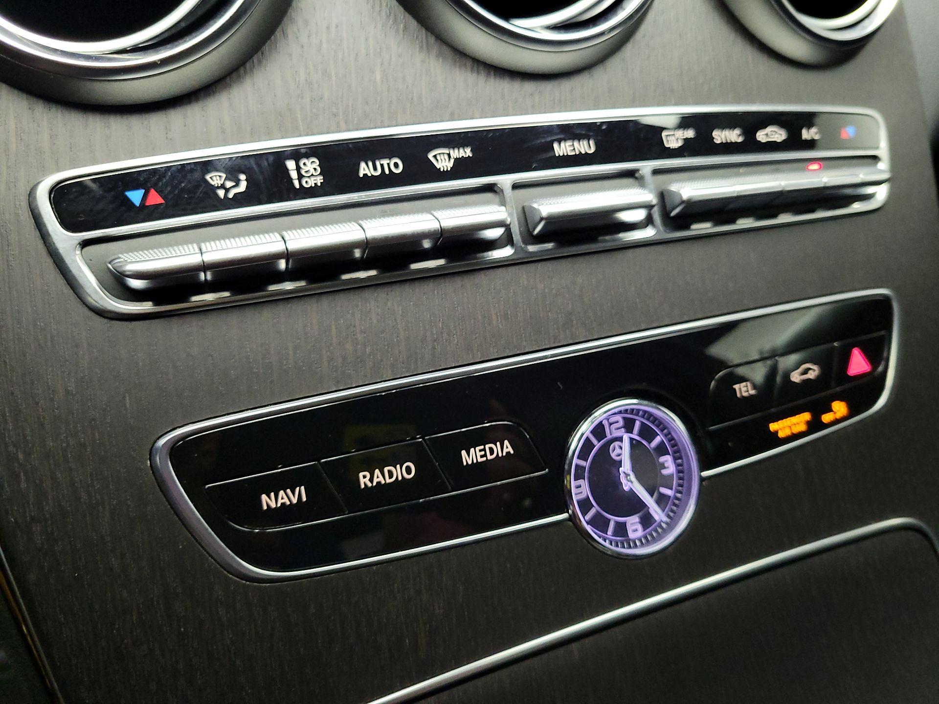 Thumbnail: 2021 Mercedes-Benz C-Class - 16