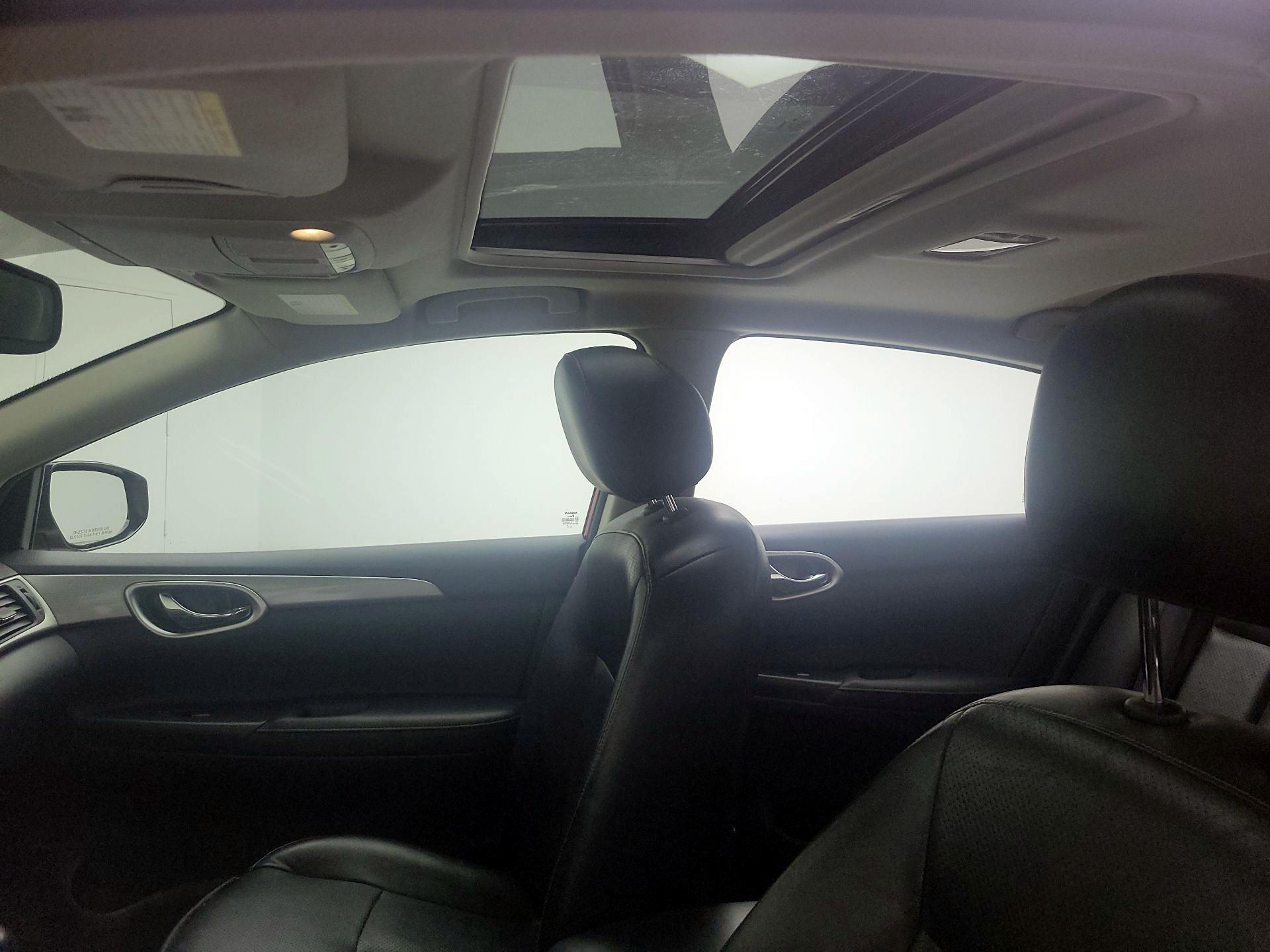 Thumbnail: 2015 Nissan Sentra - 20
