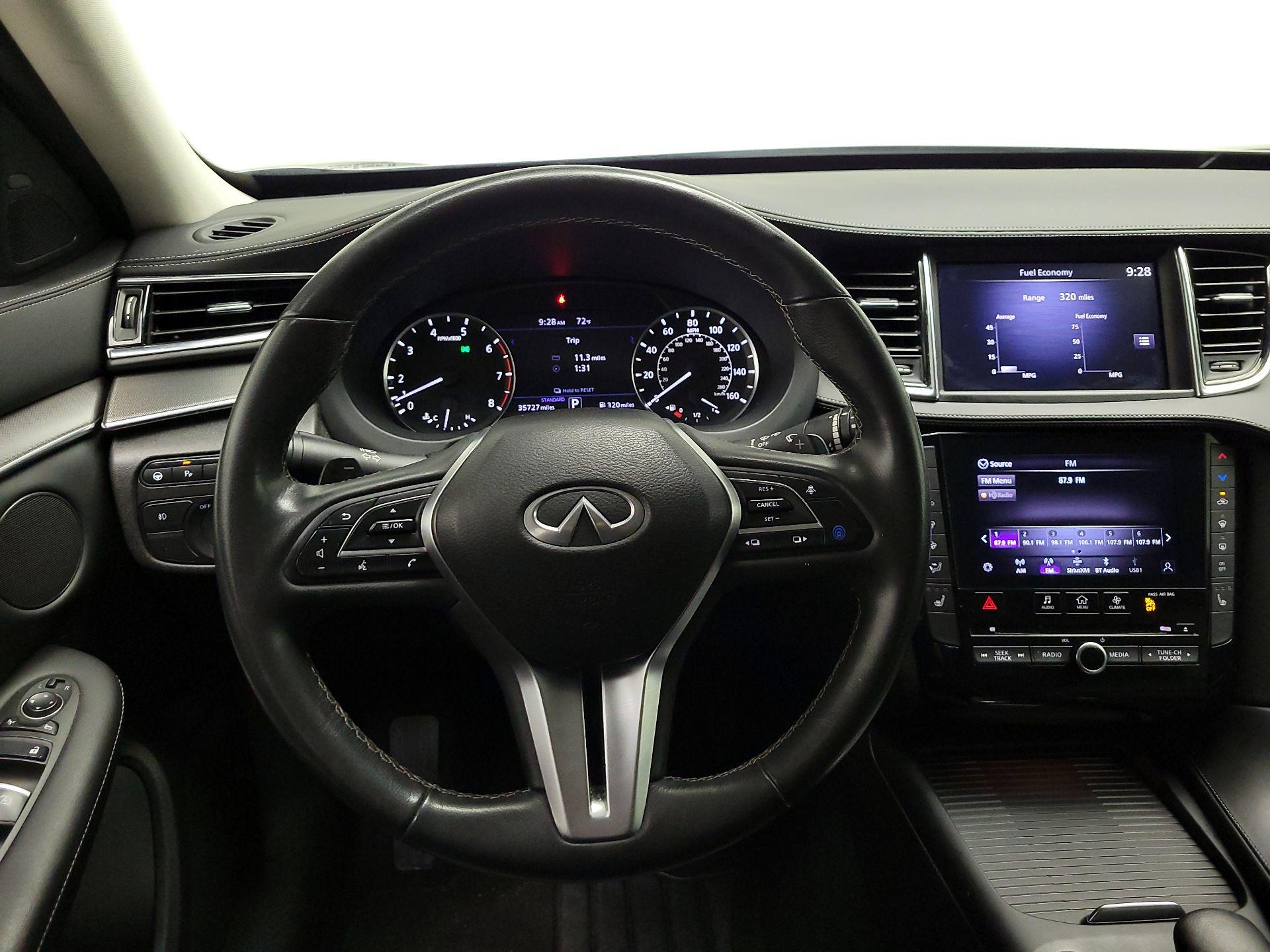 Thumbnail: 2022 INFINITI QX50 - 10