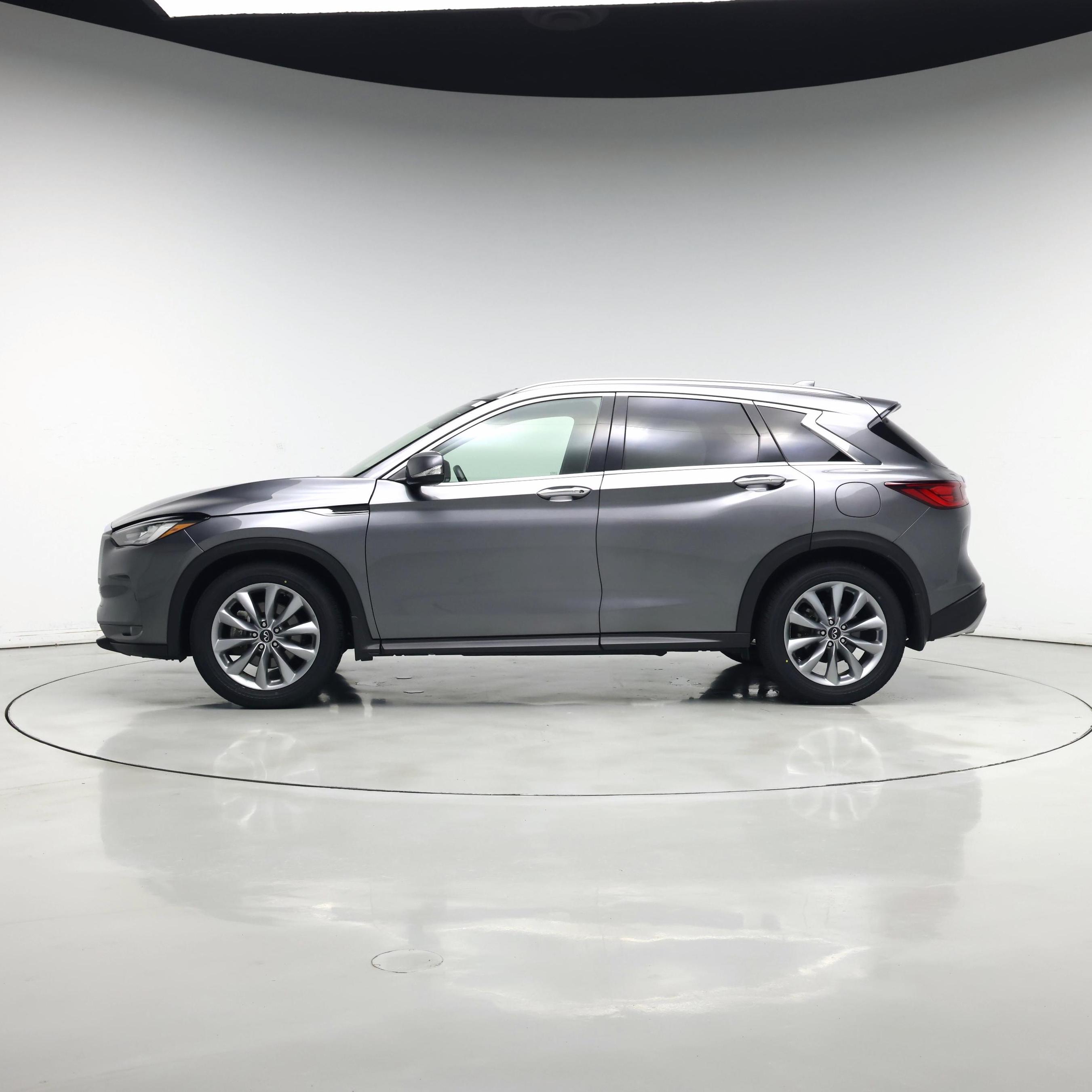Thumbnail: 2022 INFINITI QX50 - 3