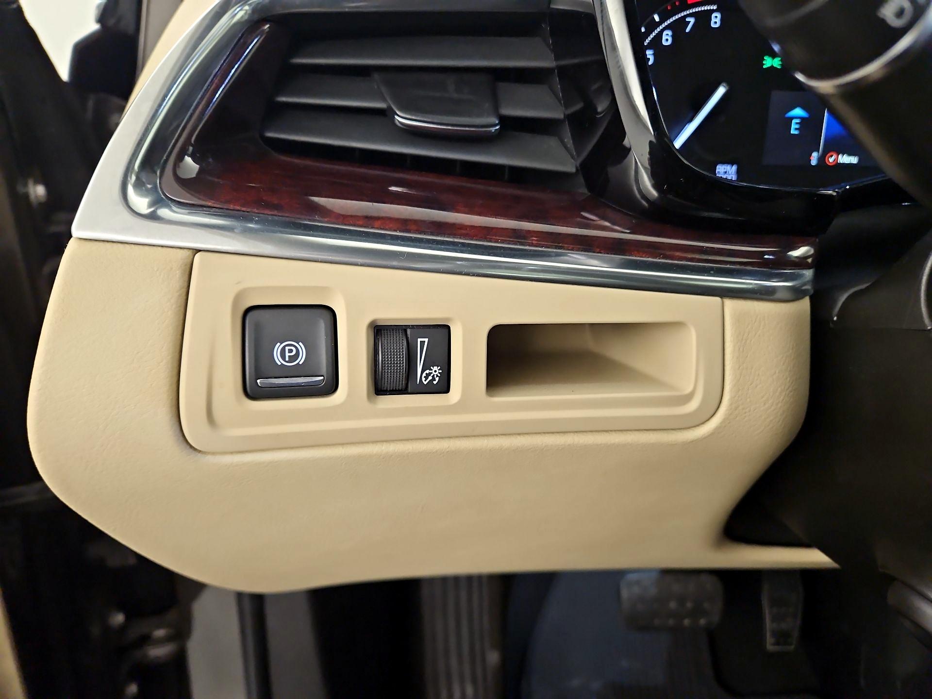 Thumbnail: 2019 Cadillac XT5 - 13
