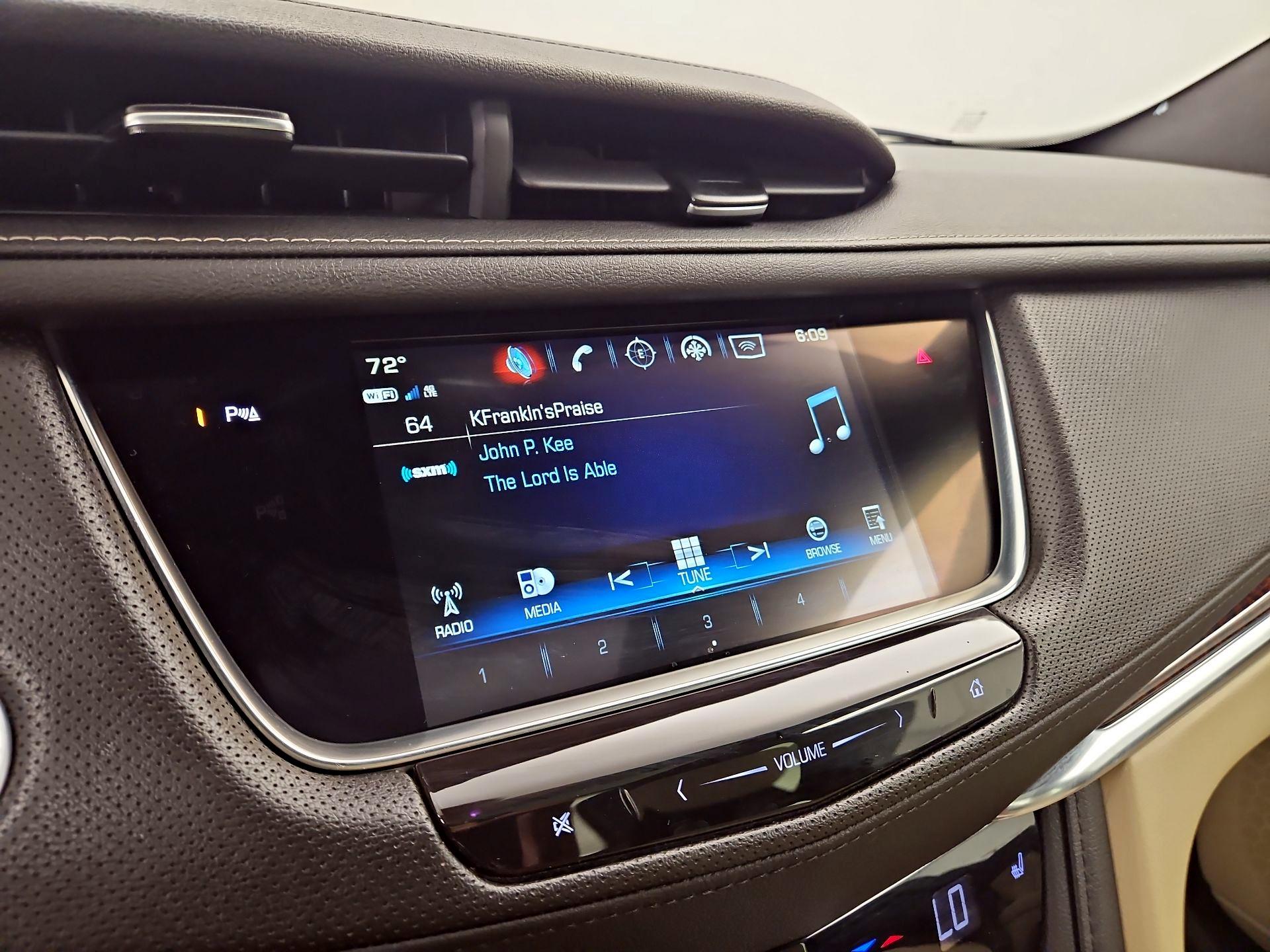 Thumbnail: 2019 Cadillac XT5 - 16