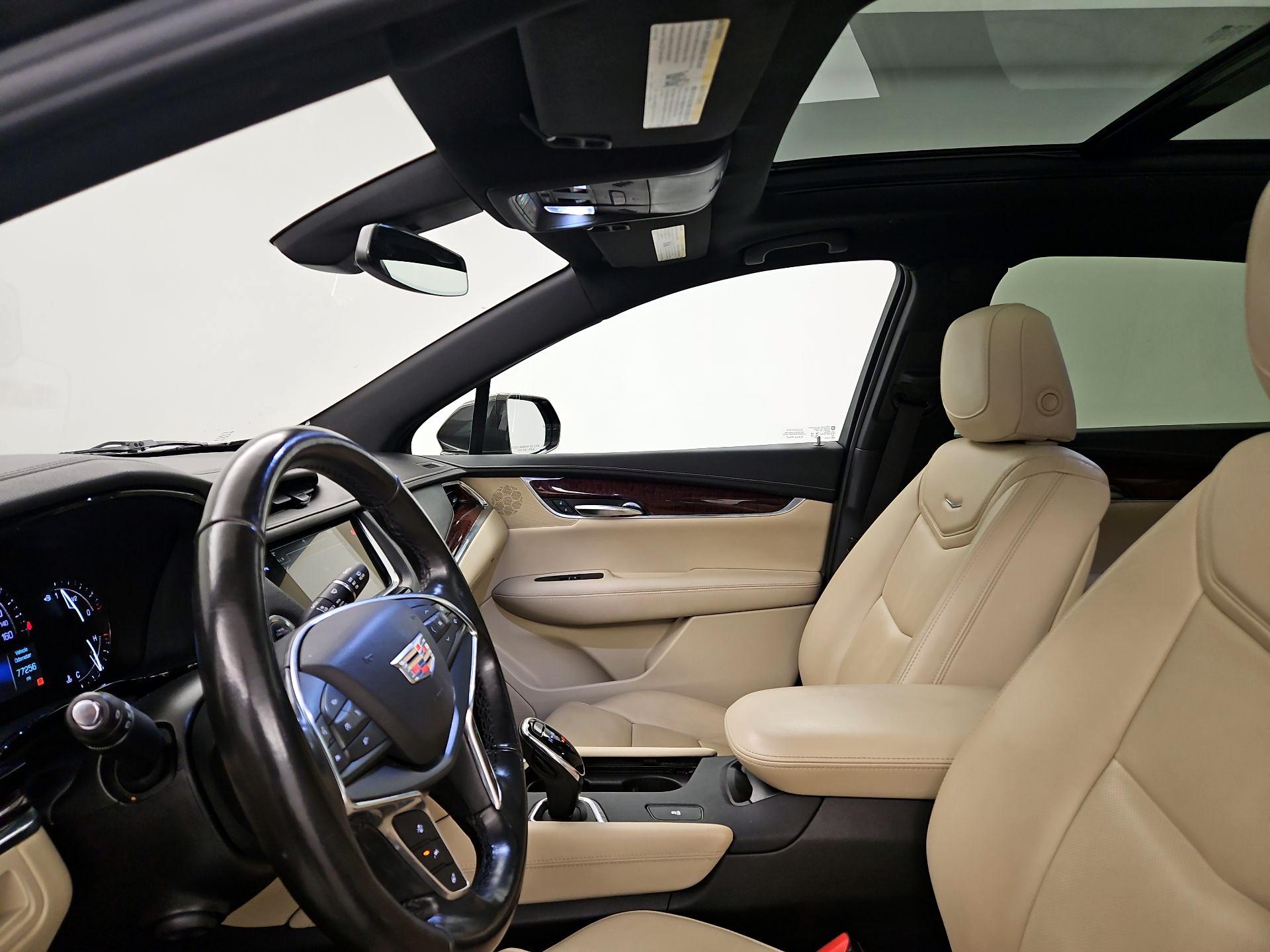 Thumbnail: 2019 Cadillac XT5 - 20