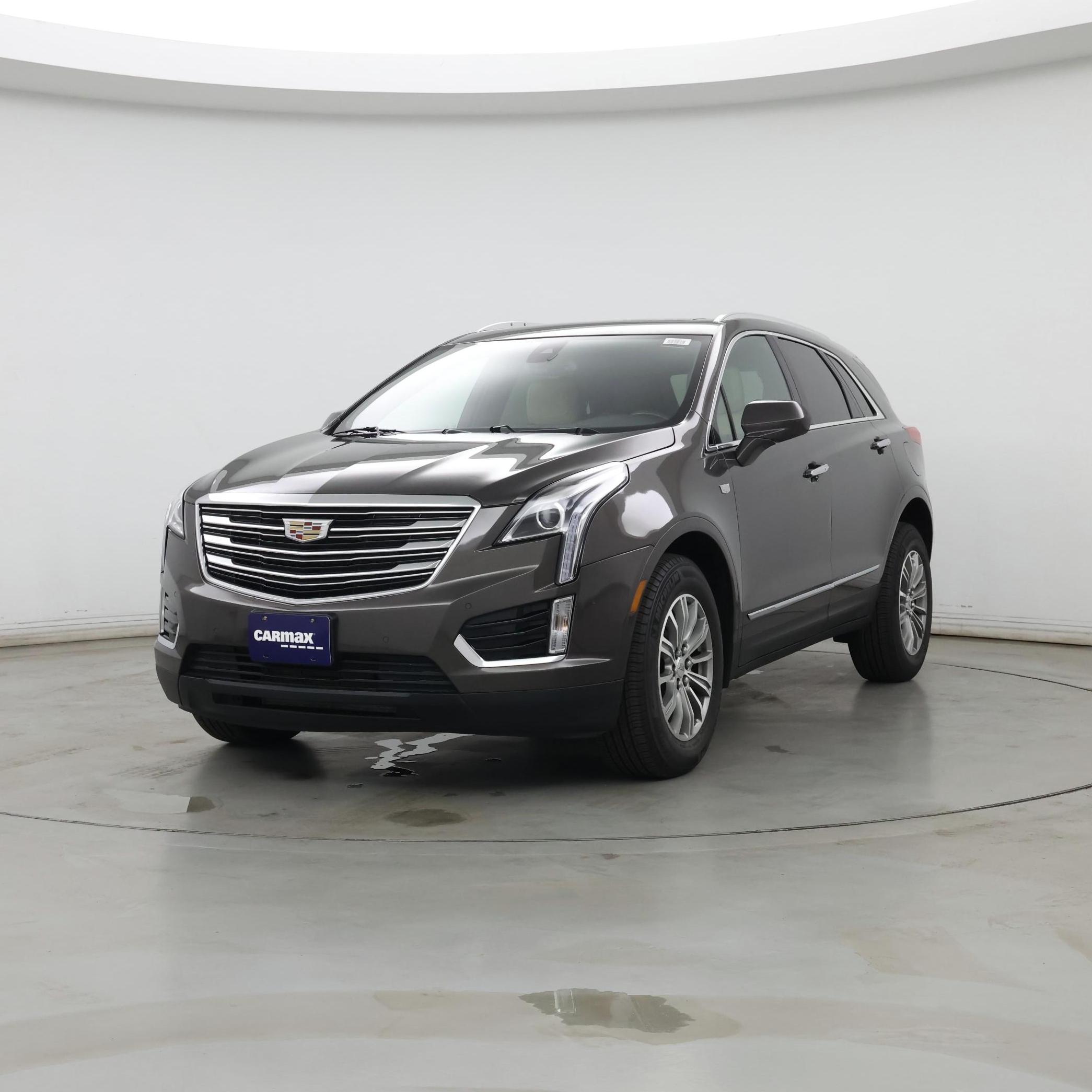 Thumbnail: 2019 Cadillac XT5 - 4