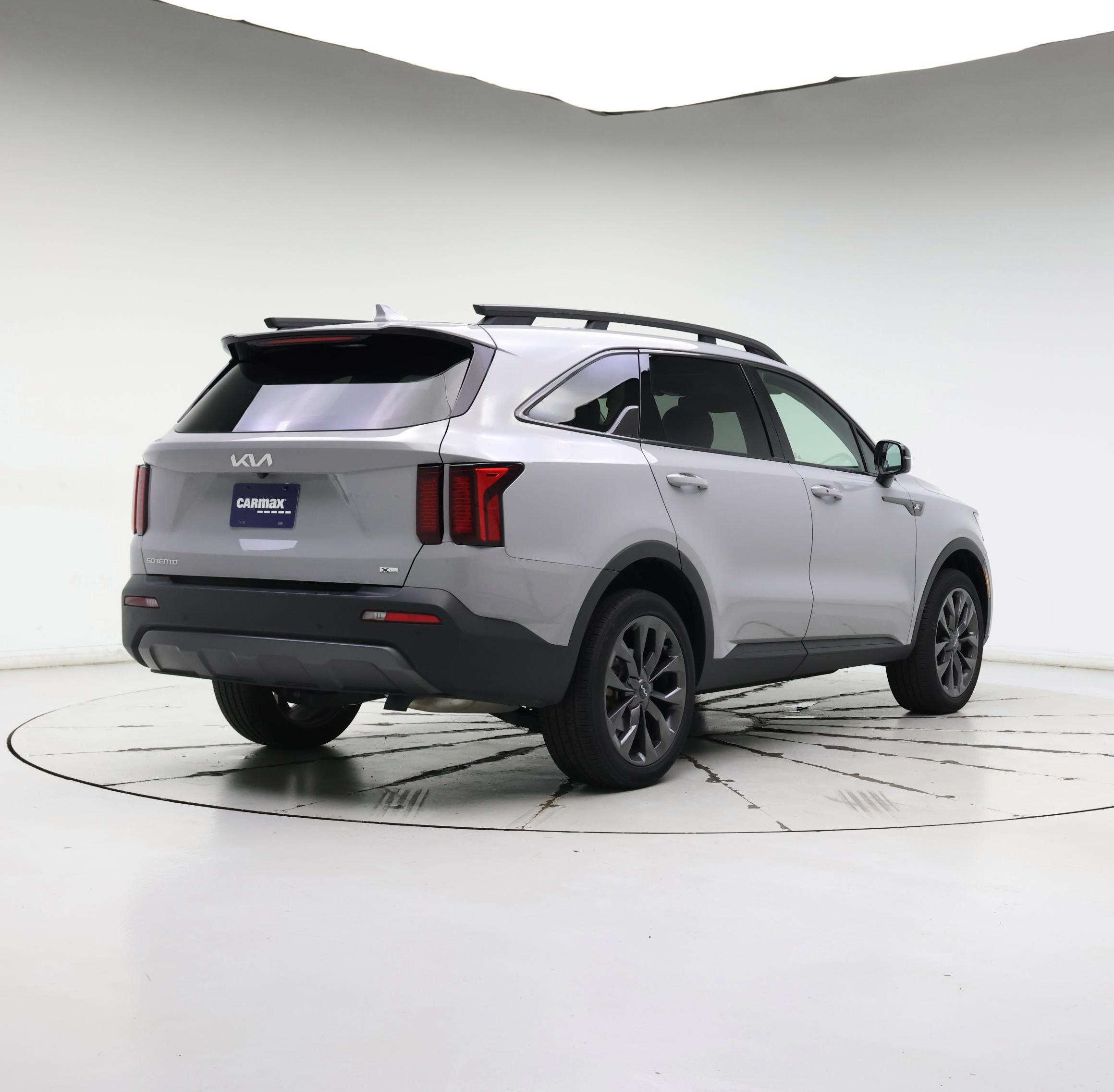 Thumbnail: 2023 Kia Sorento - 8