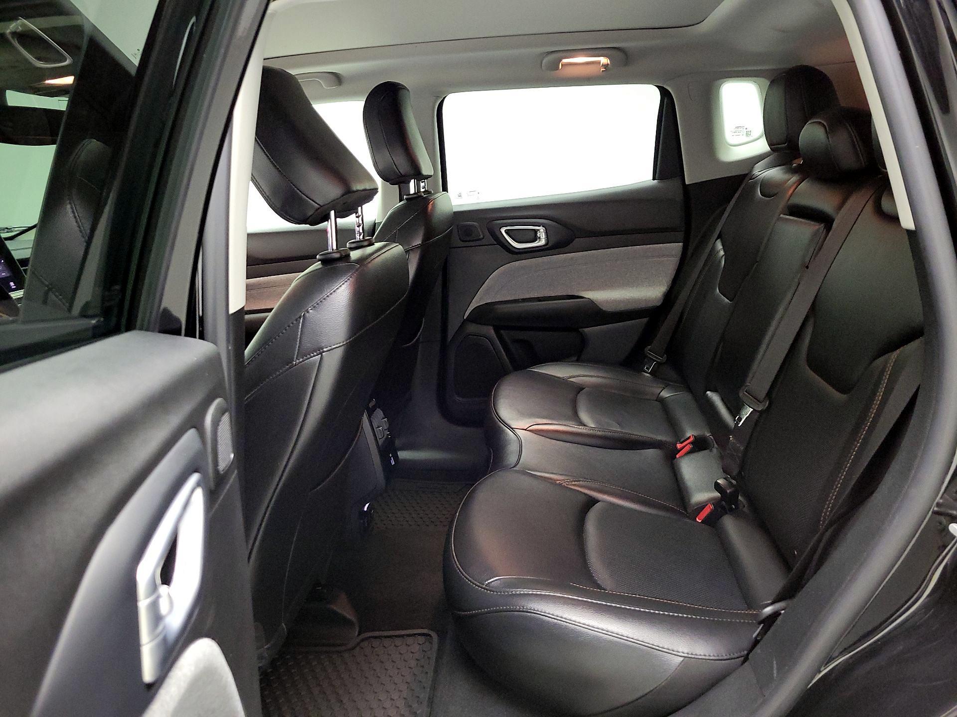 Thumbnail: 2022 Jeep Compass - 18