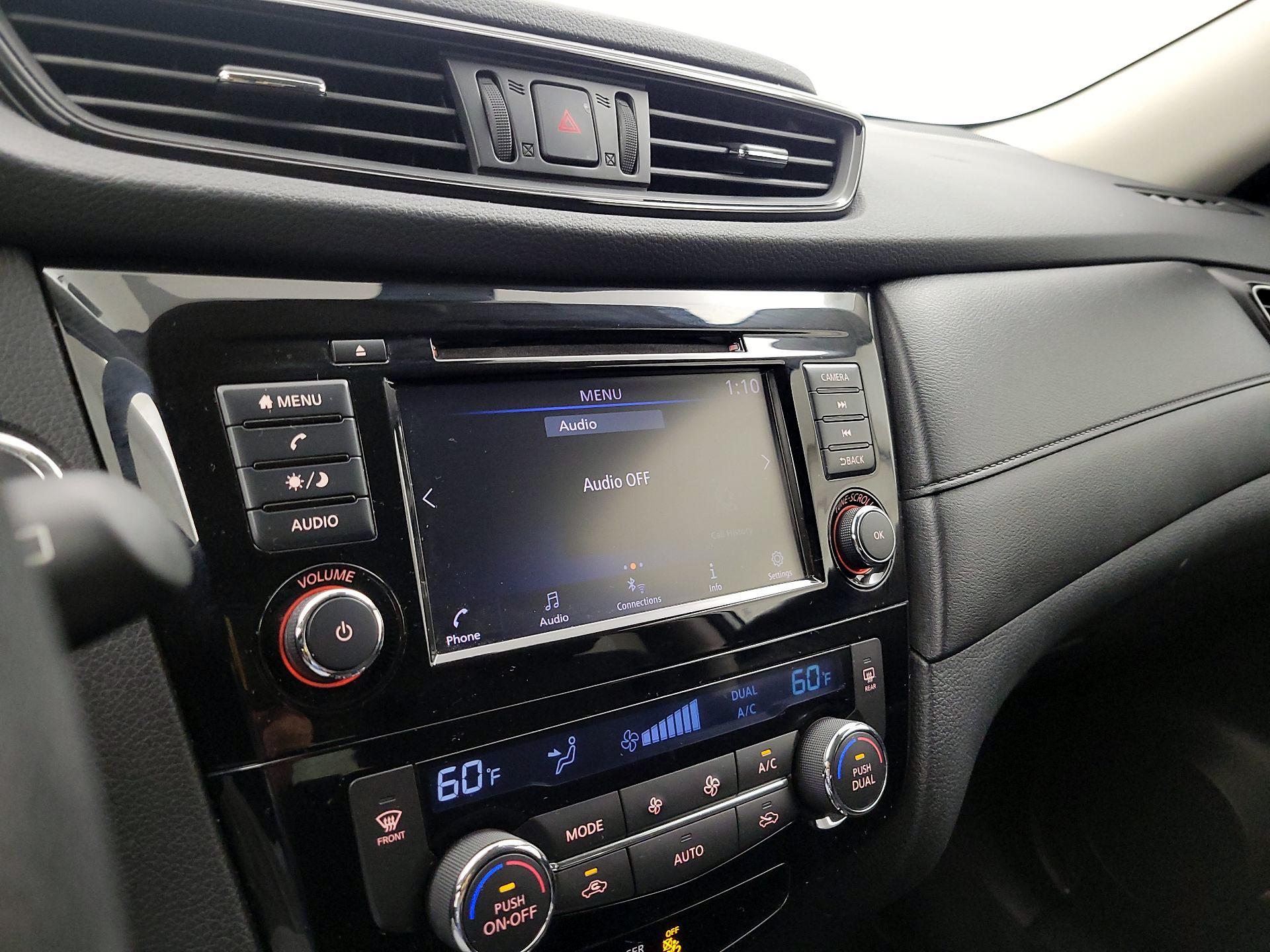 Thumbnail: 2019 Nissan Rogue - 15