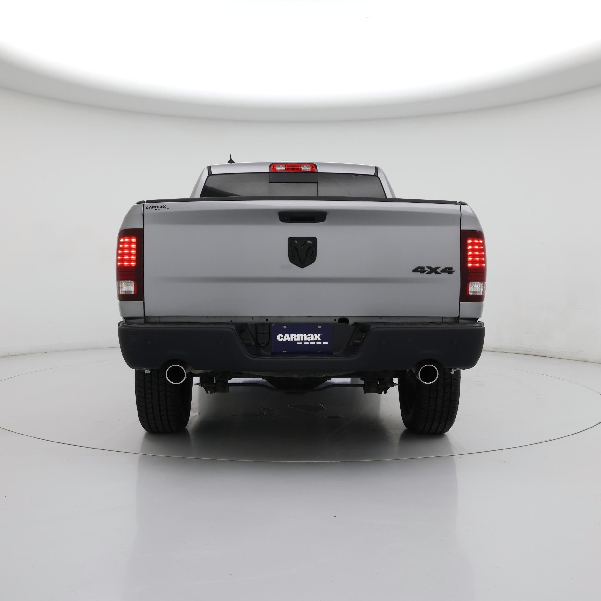 Thumbnail: 2019 RAM 1500 Classic - 6