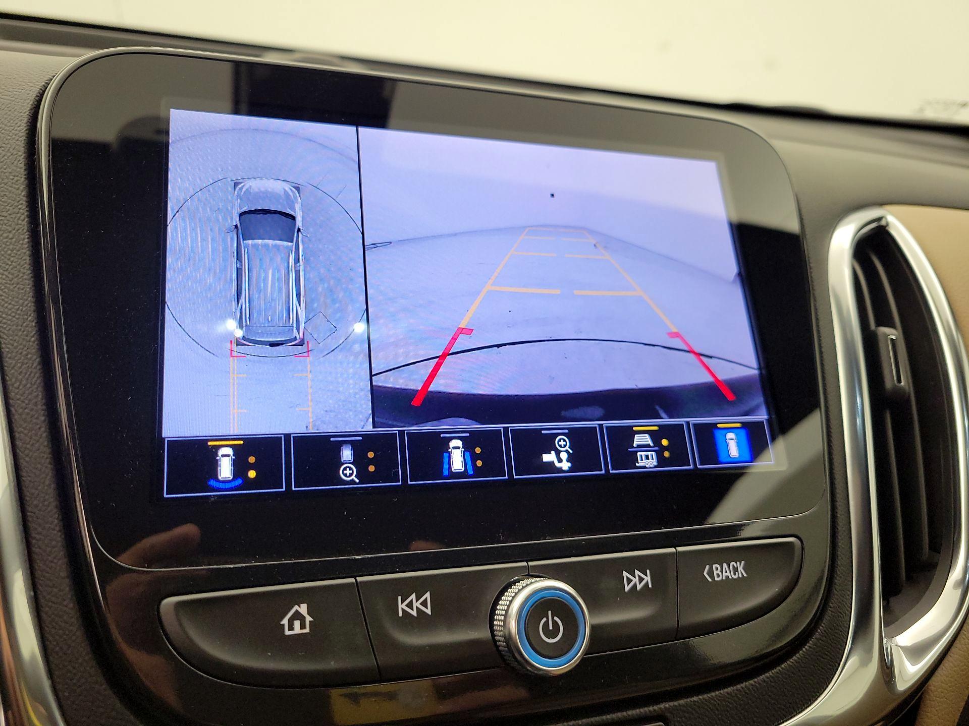 Thumbnail: 2022 Chevrolet Equinox - 14