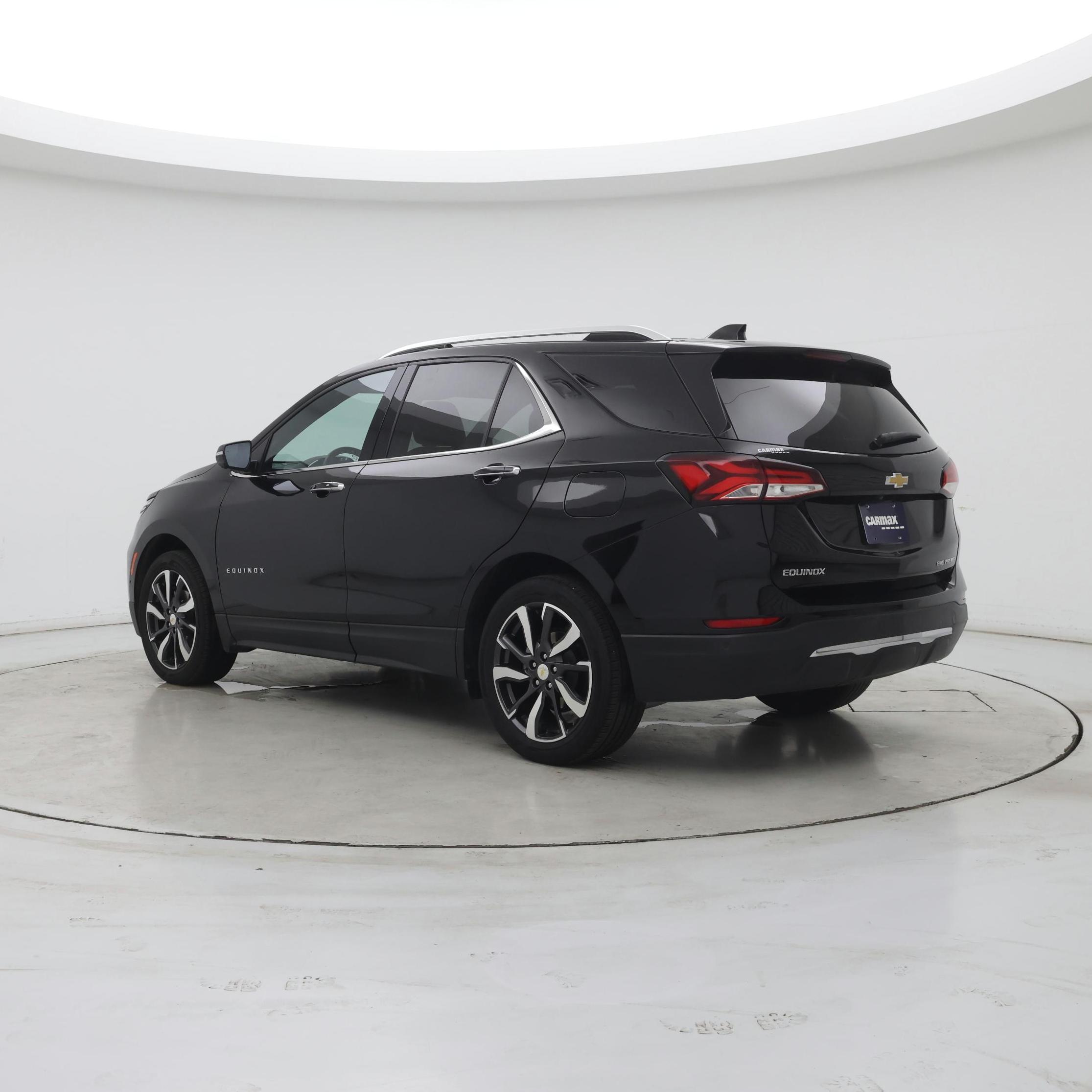Thumbnail: 2022 Chevrolet Equinox - 2