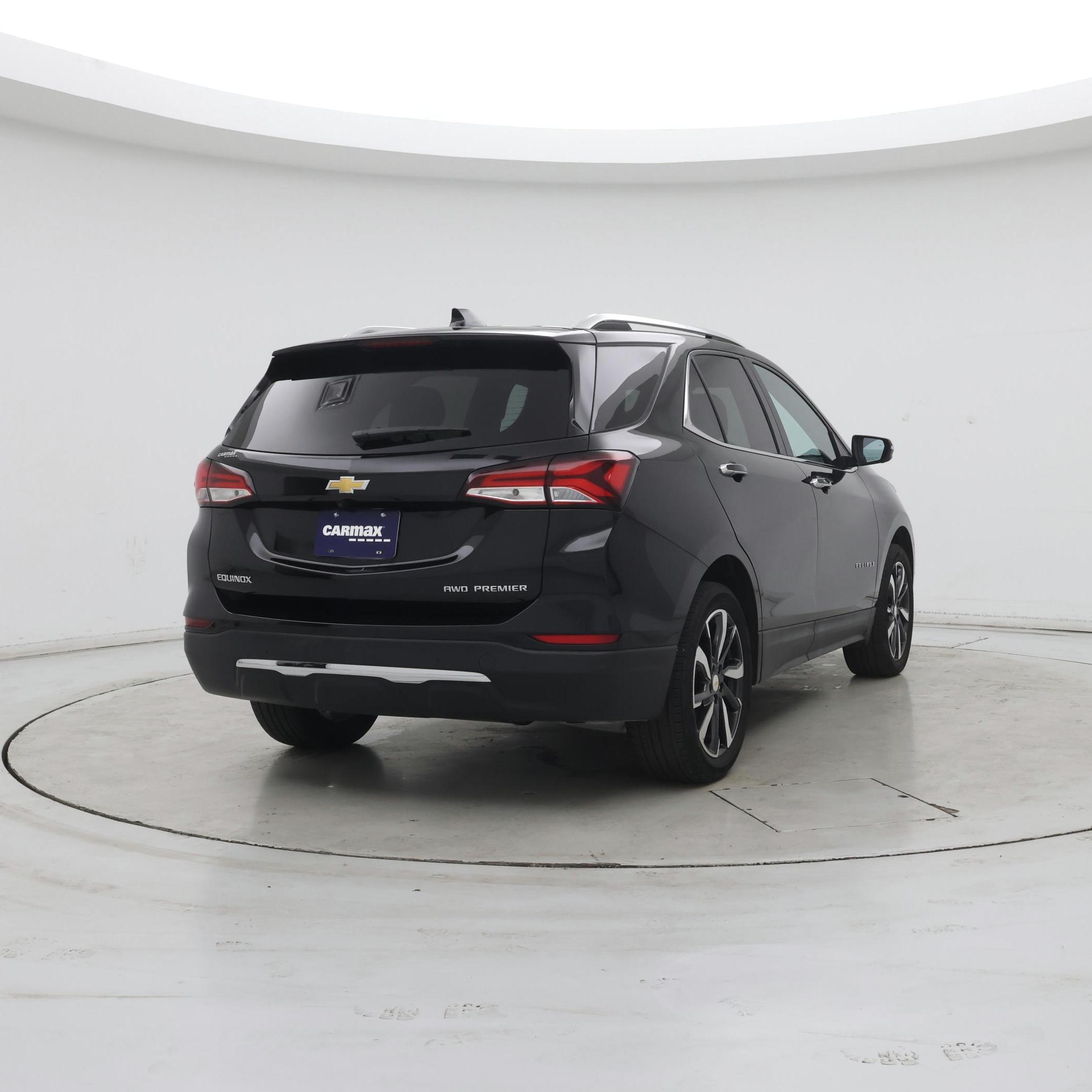 Thumbnail: 2022 Chevrolet Equinox - 8