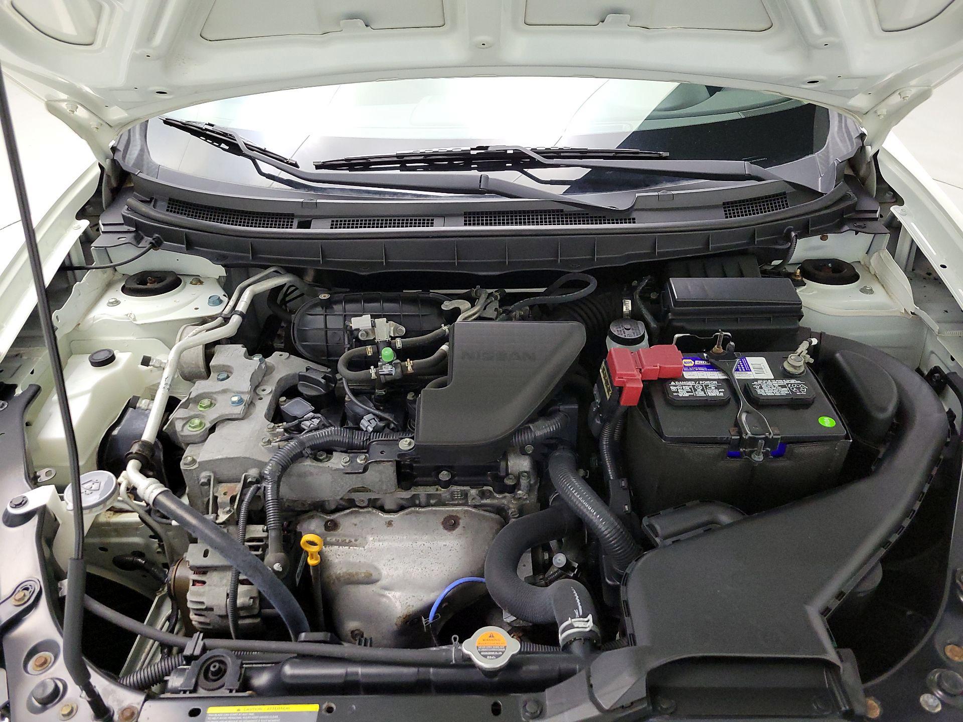 Thumbnail: 2015 Nissan Rogue - 20