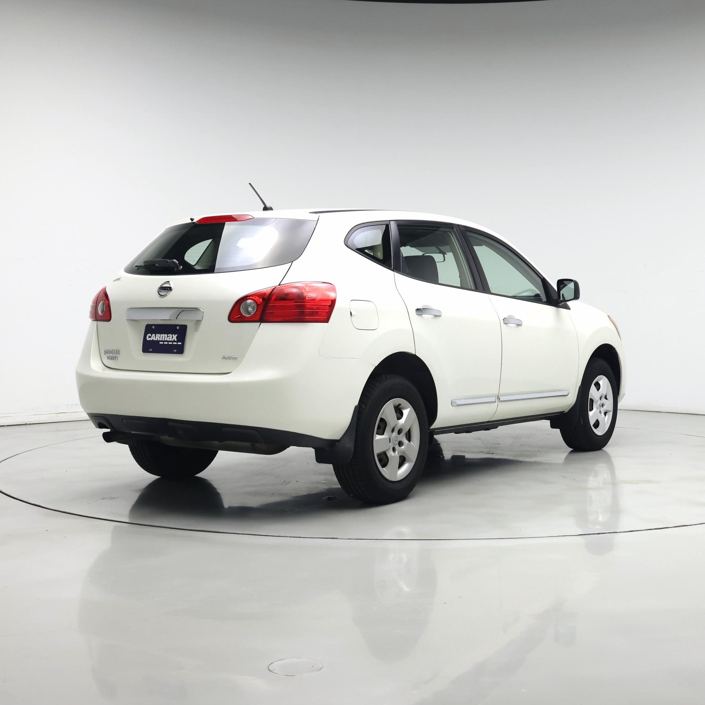 Thumbnail: 2015 Nissan Rogue - 8
