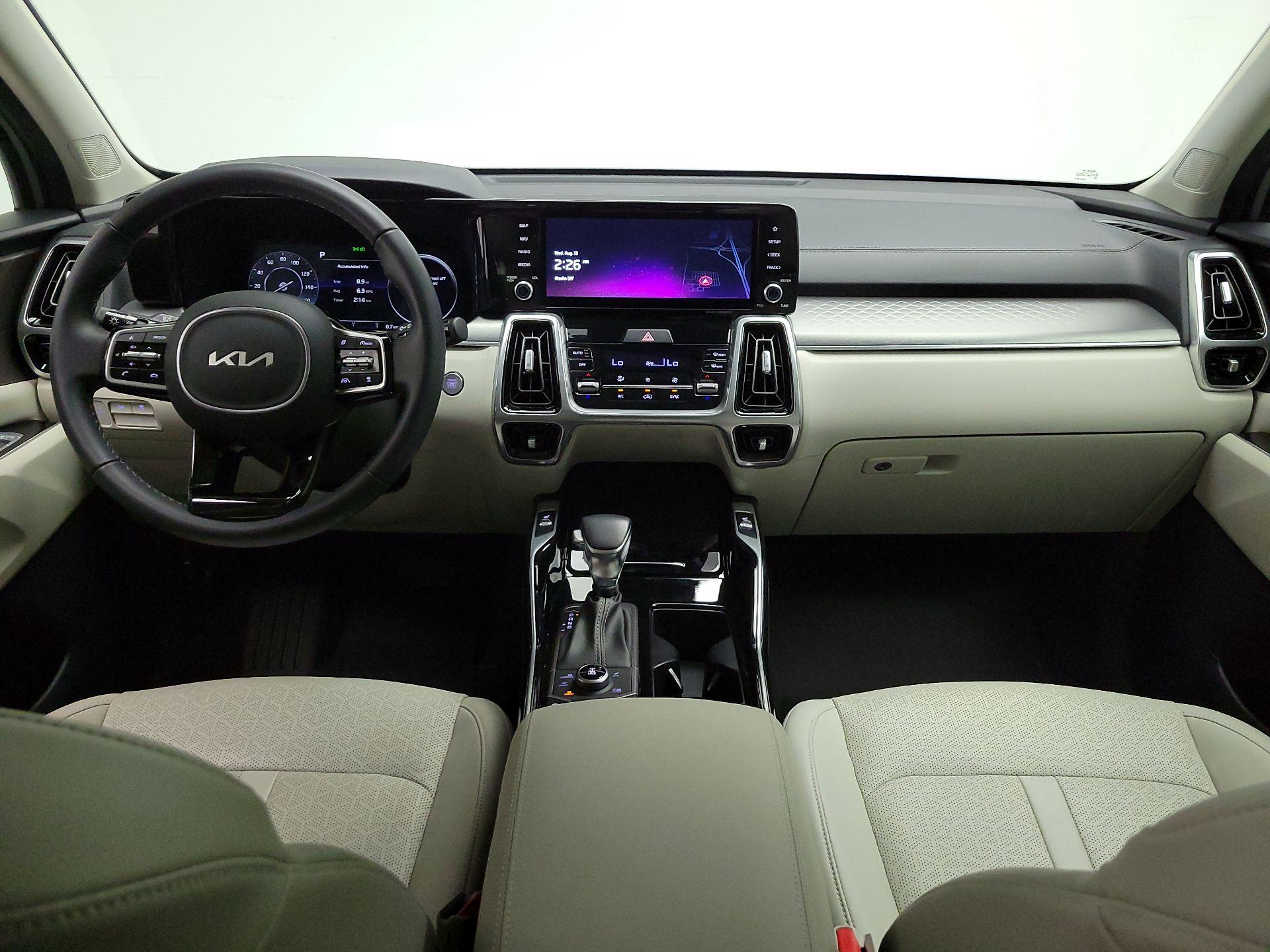 Thumbnail: 2023 Kia Sorento - 9
