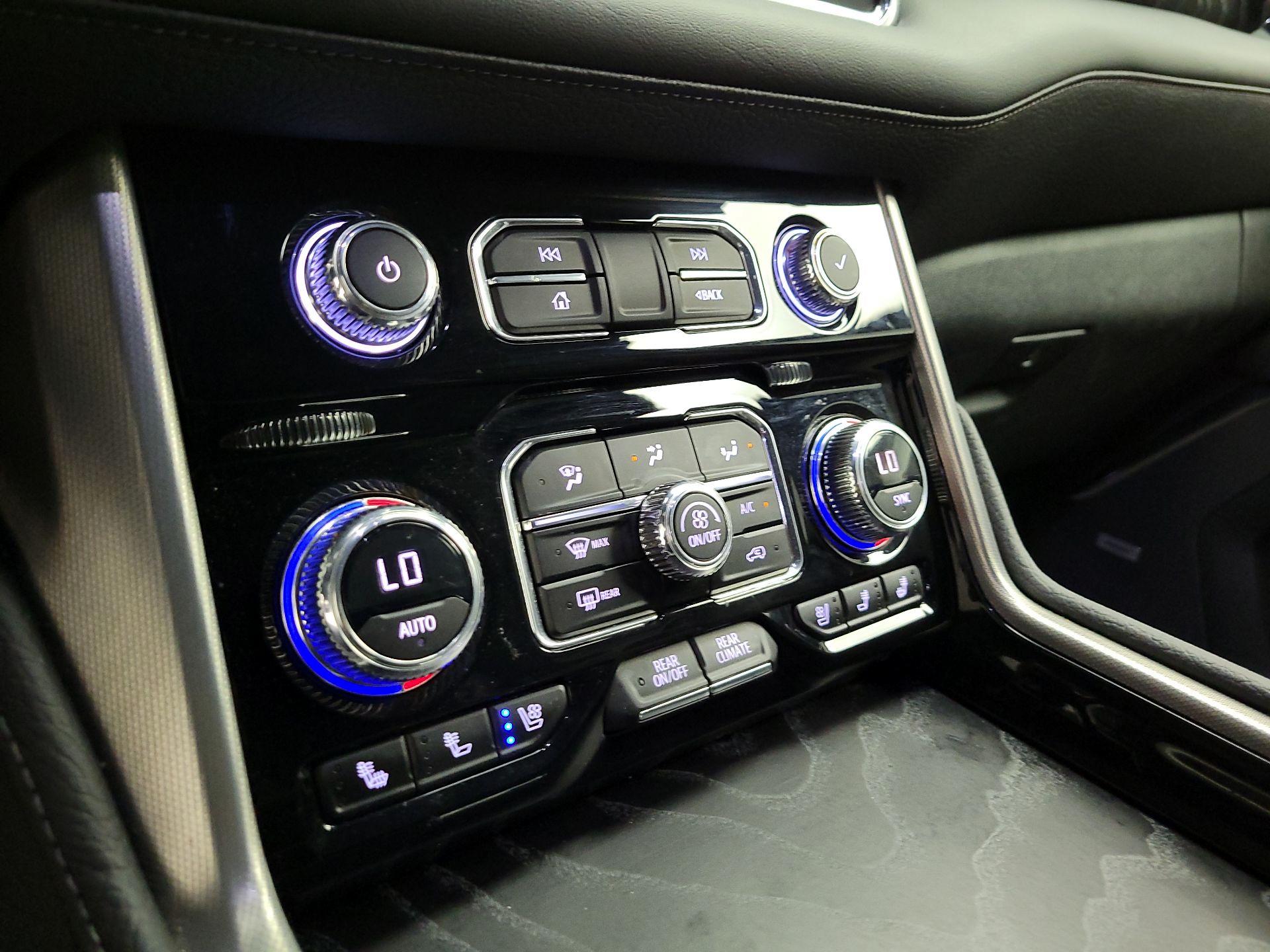 Thumbnail: 2023 GMC Yukon - 16