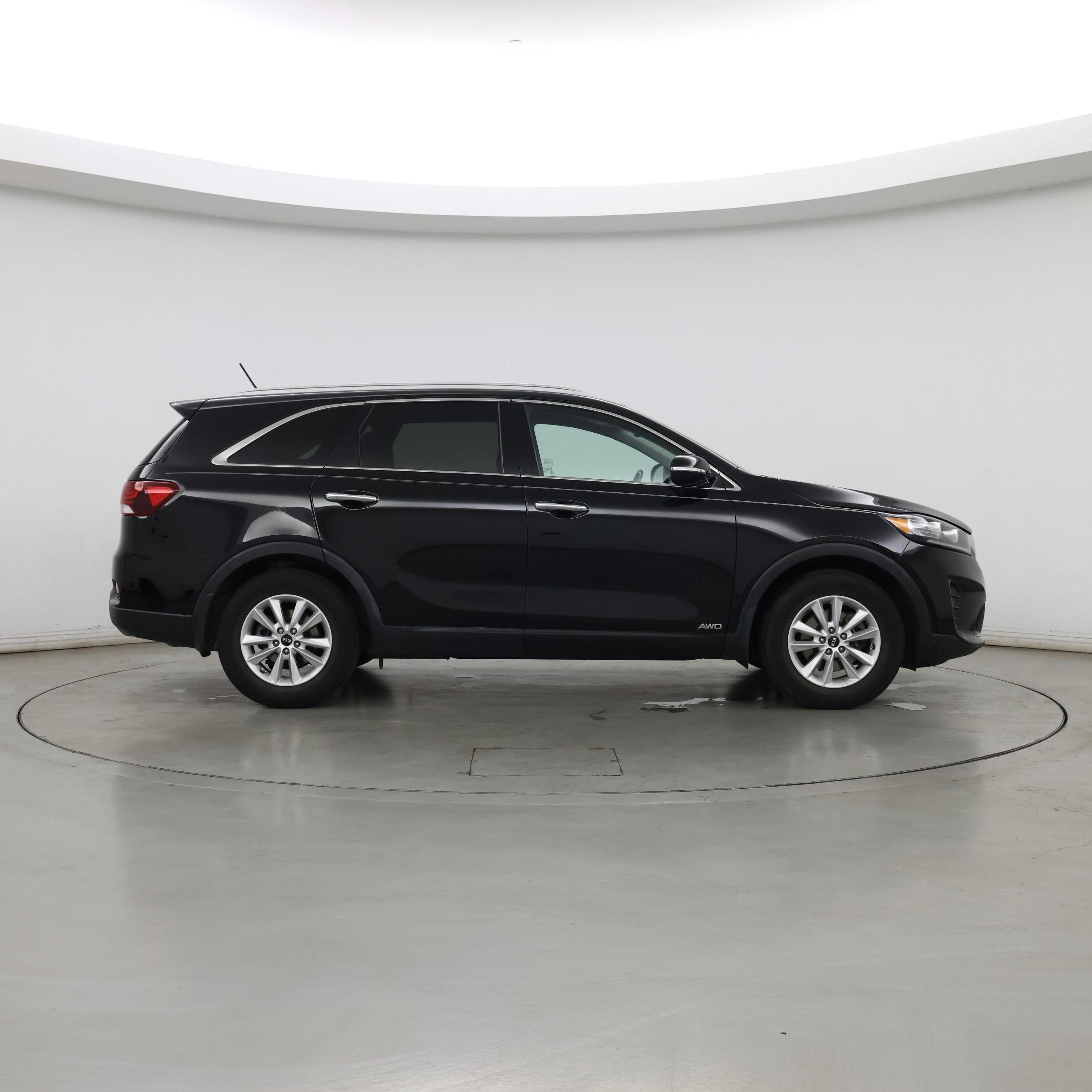 Thumbnail: 2020 Kia Sorento - 7