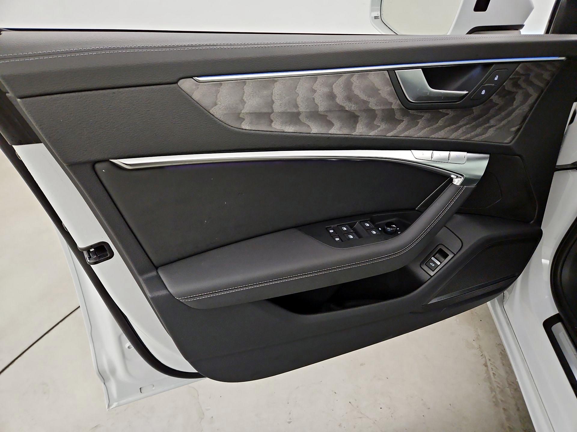 Thumbnail: 2024 Audi A6 - 12