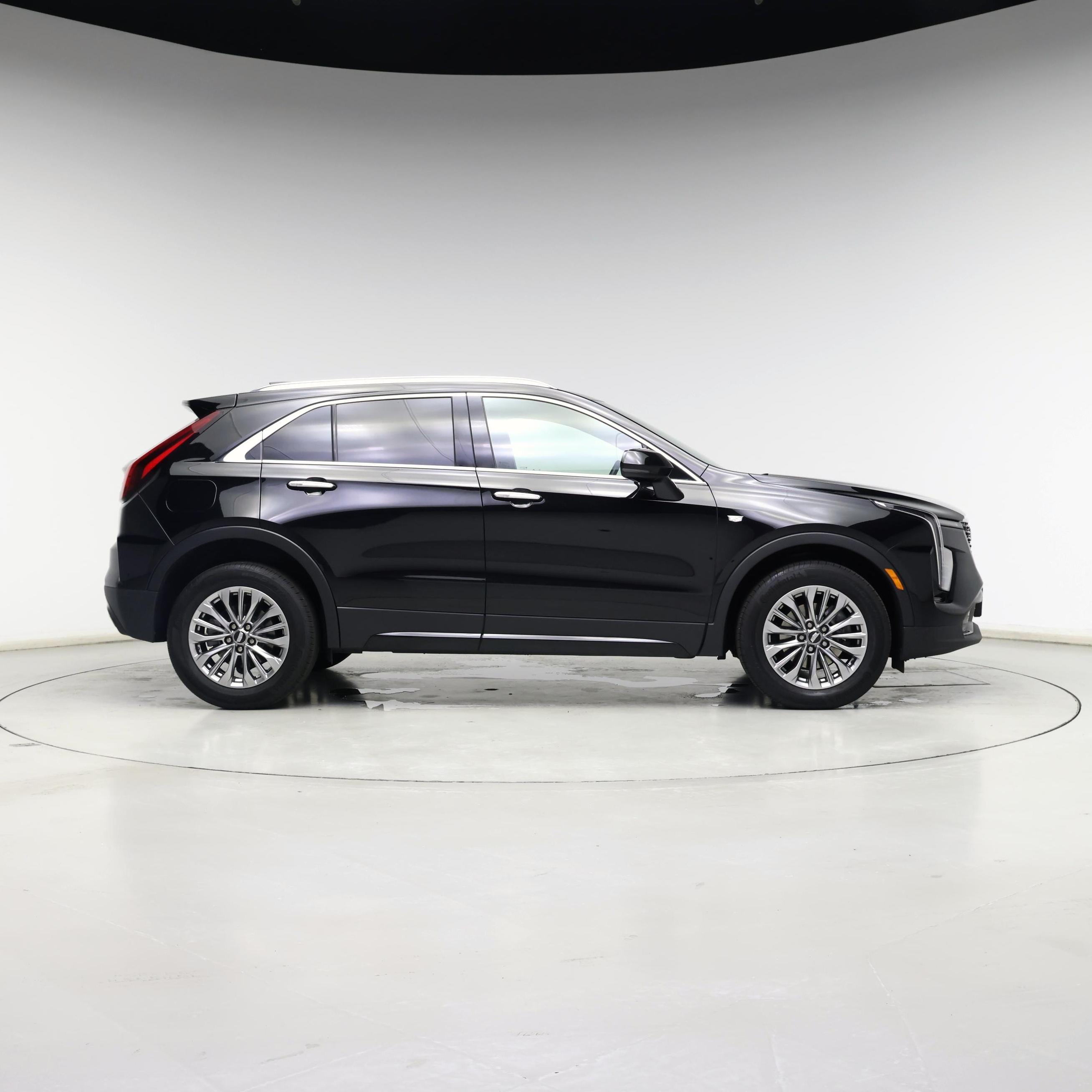 Thumbnail: 2024 Cadillac XT4 - 7