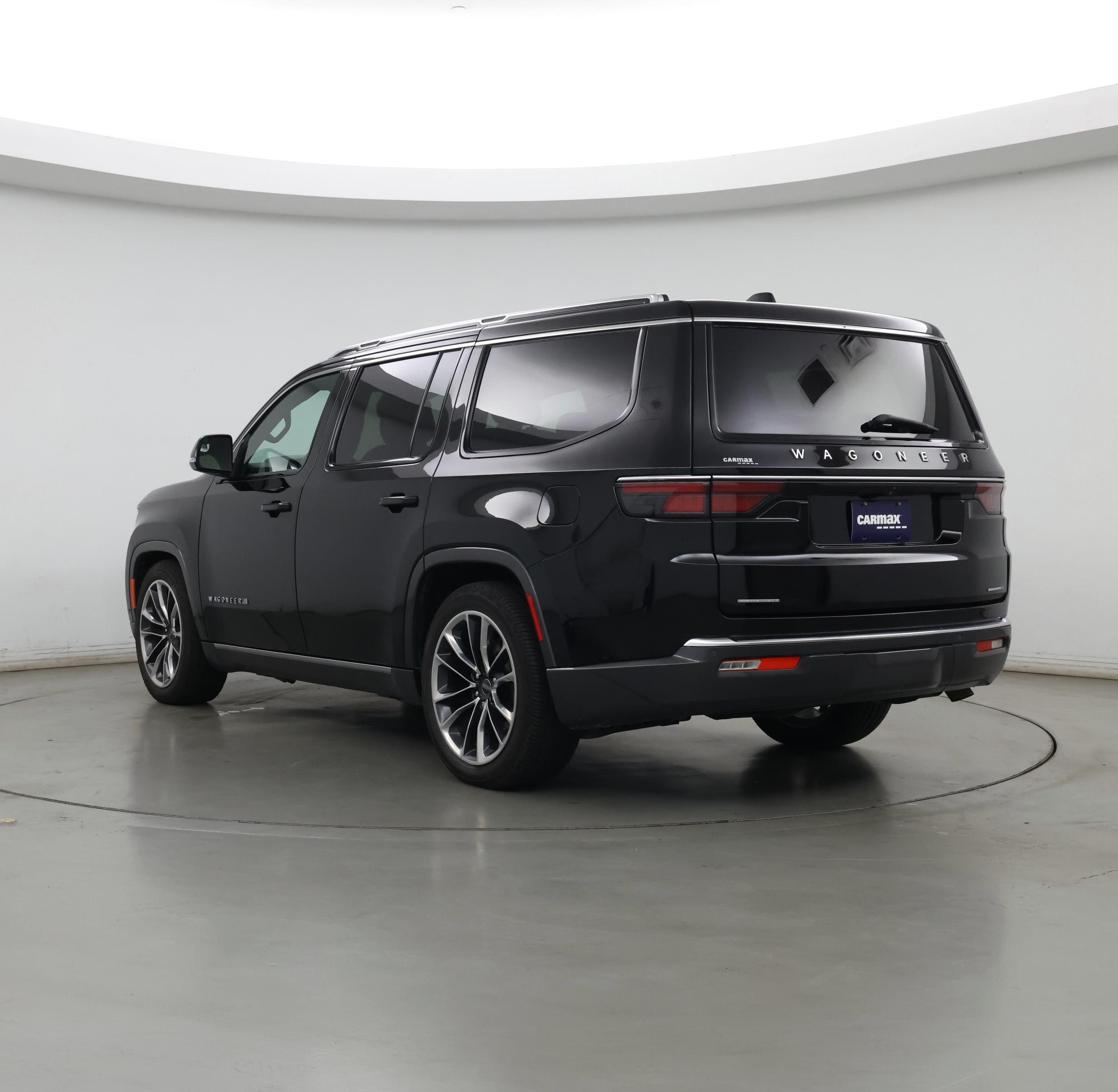 Thumbnail: 2022 Jeep Wagoneer - 2