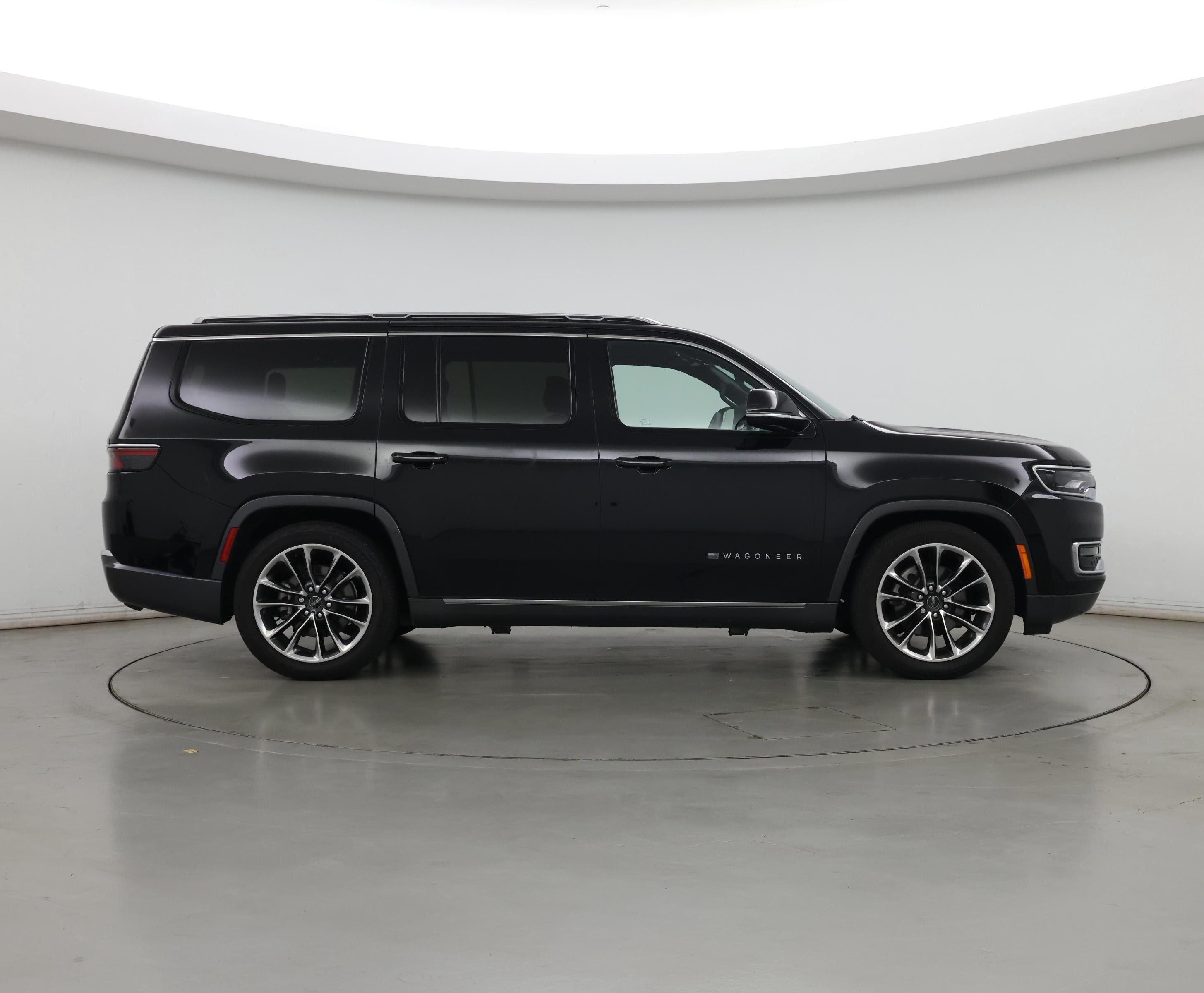 Thumbnail: 2022 Jeep Wagoneer - 7