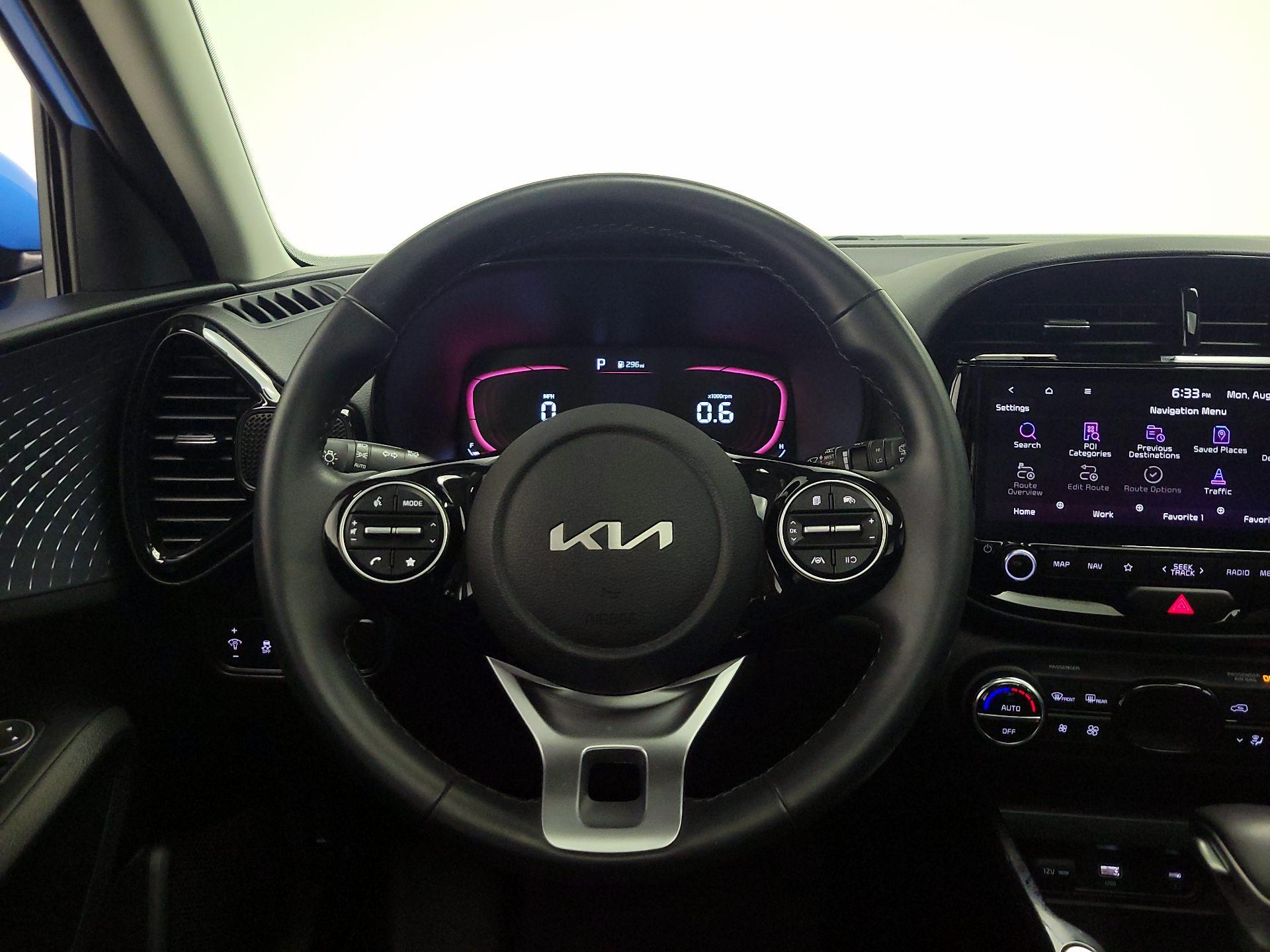 Thumbnail: 2023 Kia Soul - 10