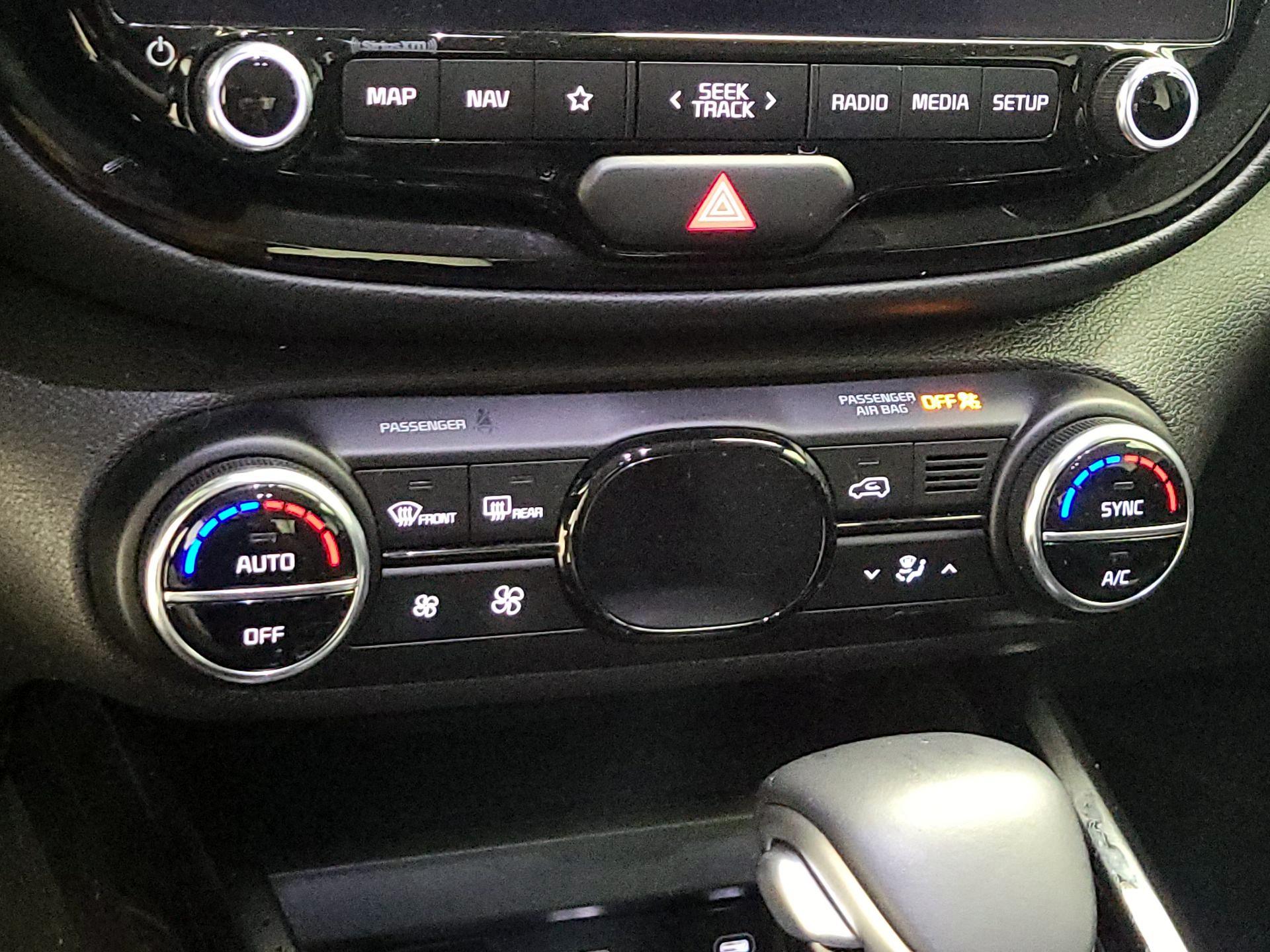Thumbnail: 2023 Kia Soul - 17