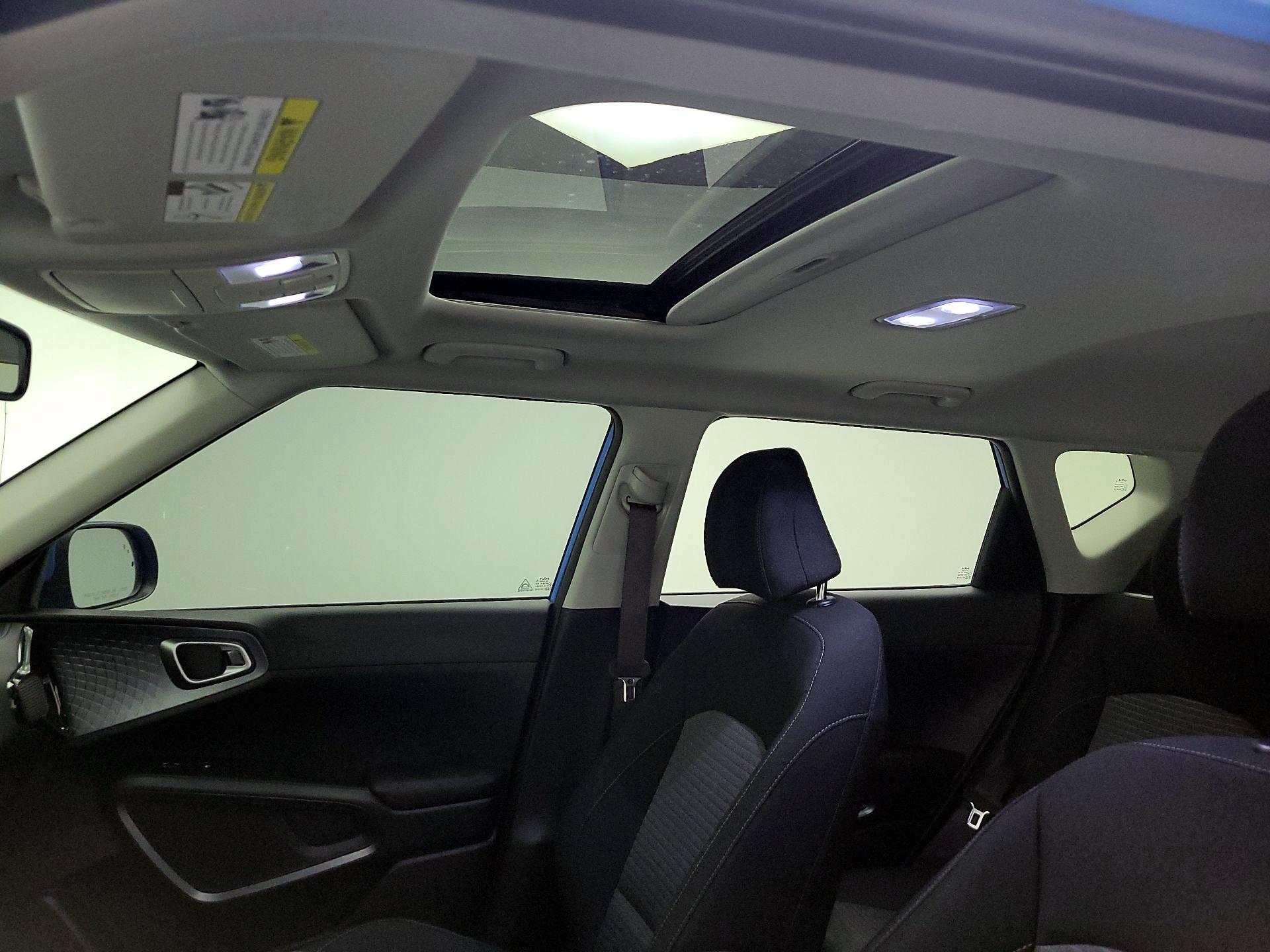 Thumbnail: 2023 Kia Soul - 20