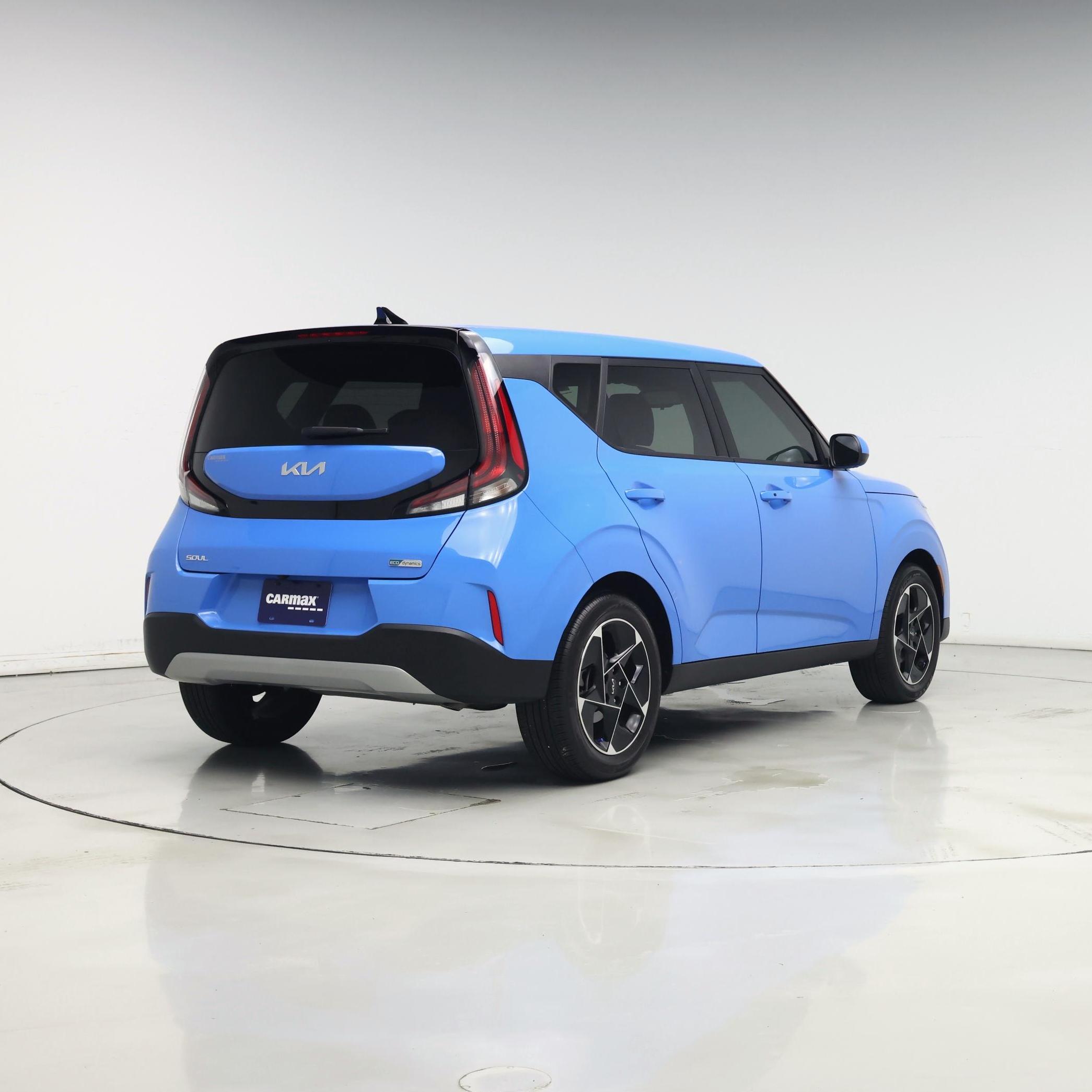 Thumbnail: 2023 Kia Soul - 8
