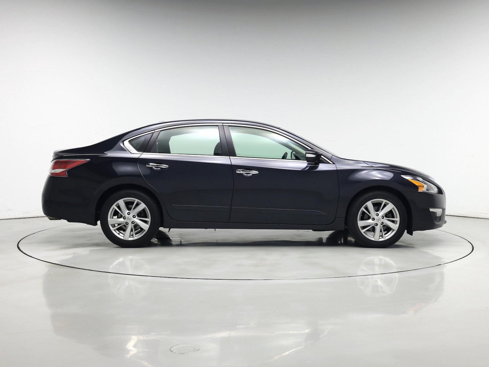 Image of 2015 Nissan Altima SV