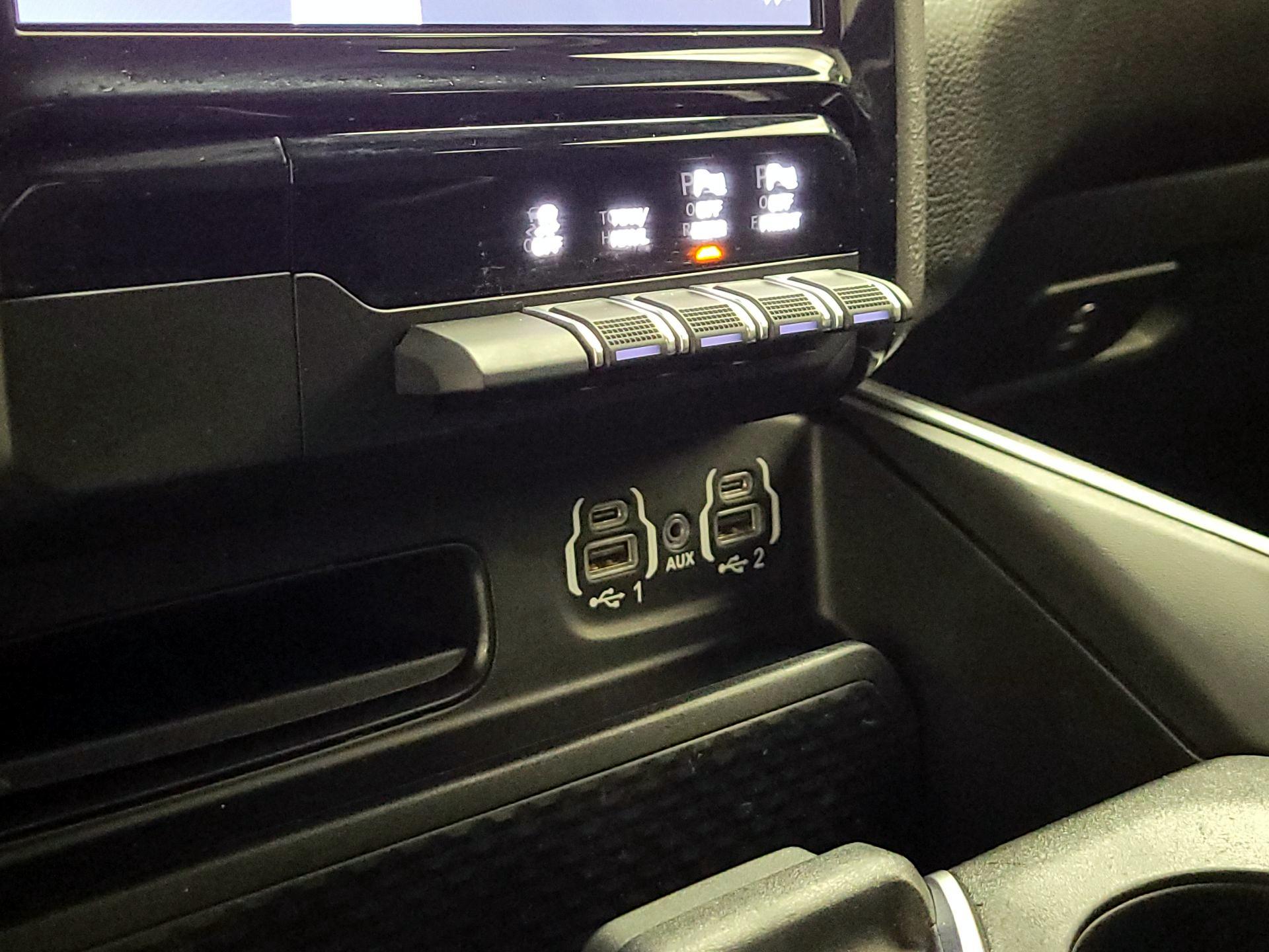 Thumbnail: 2022 RAM 1500 - 19