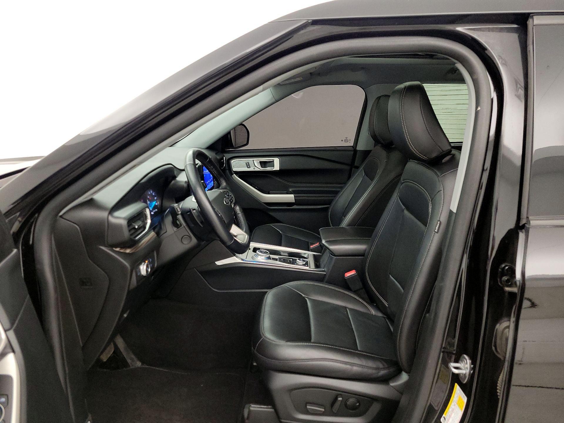Thumbnail: 2021 Ford Explorer - 11