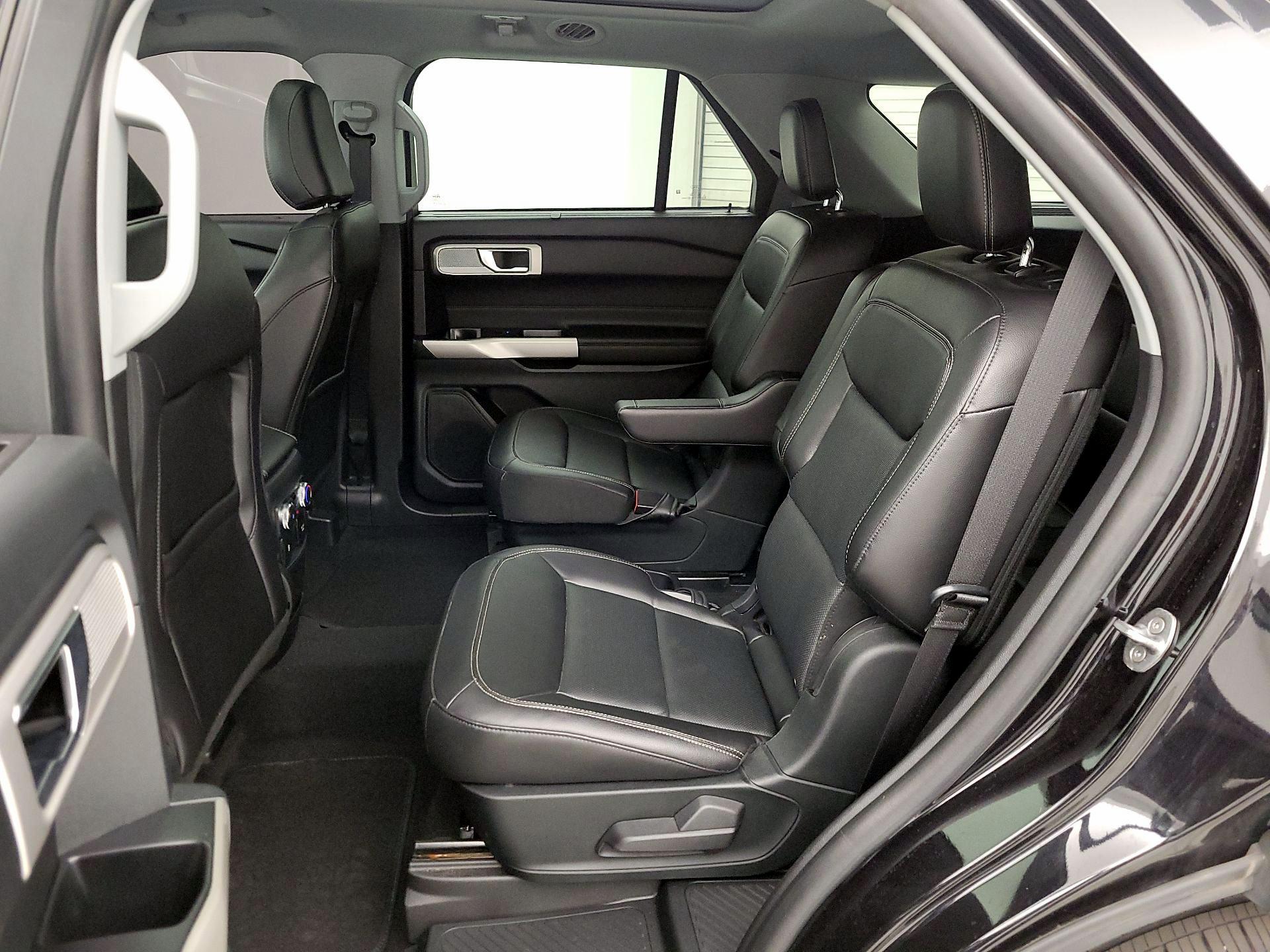 Thumbnail: 2021 Ford Explorer - 20