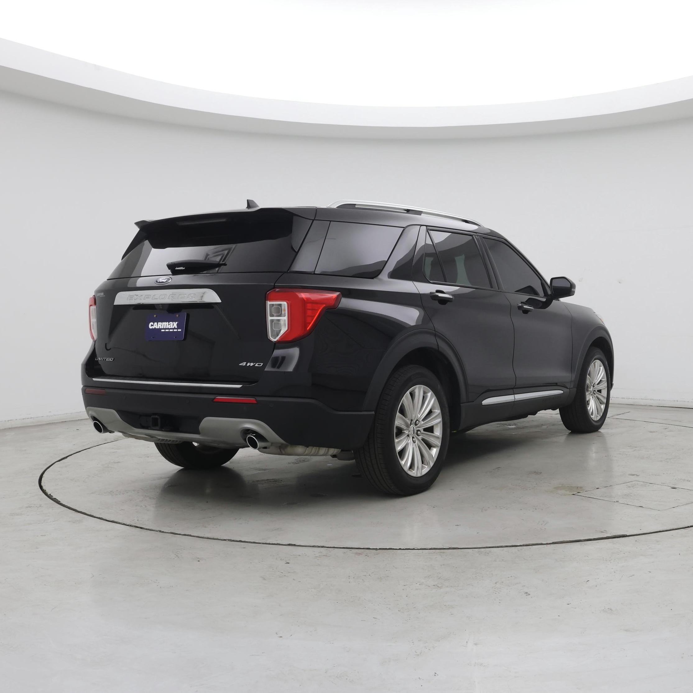 Thumbnail: 2021 Ford Explorer - 8
