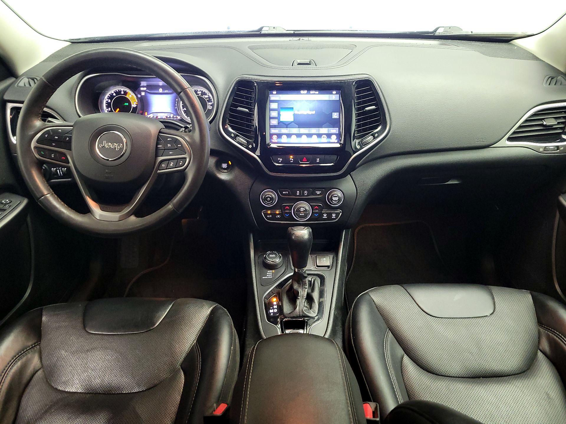 Thumbnail: 2022 Jeep Cherokee - 9