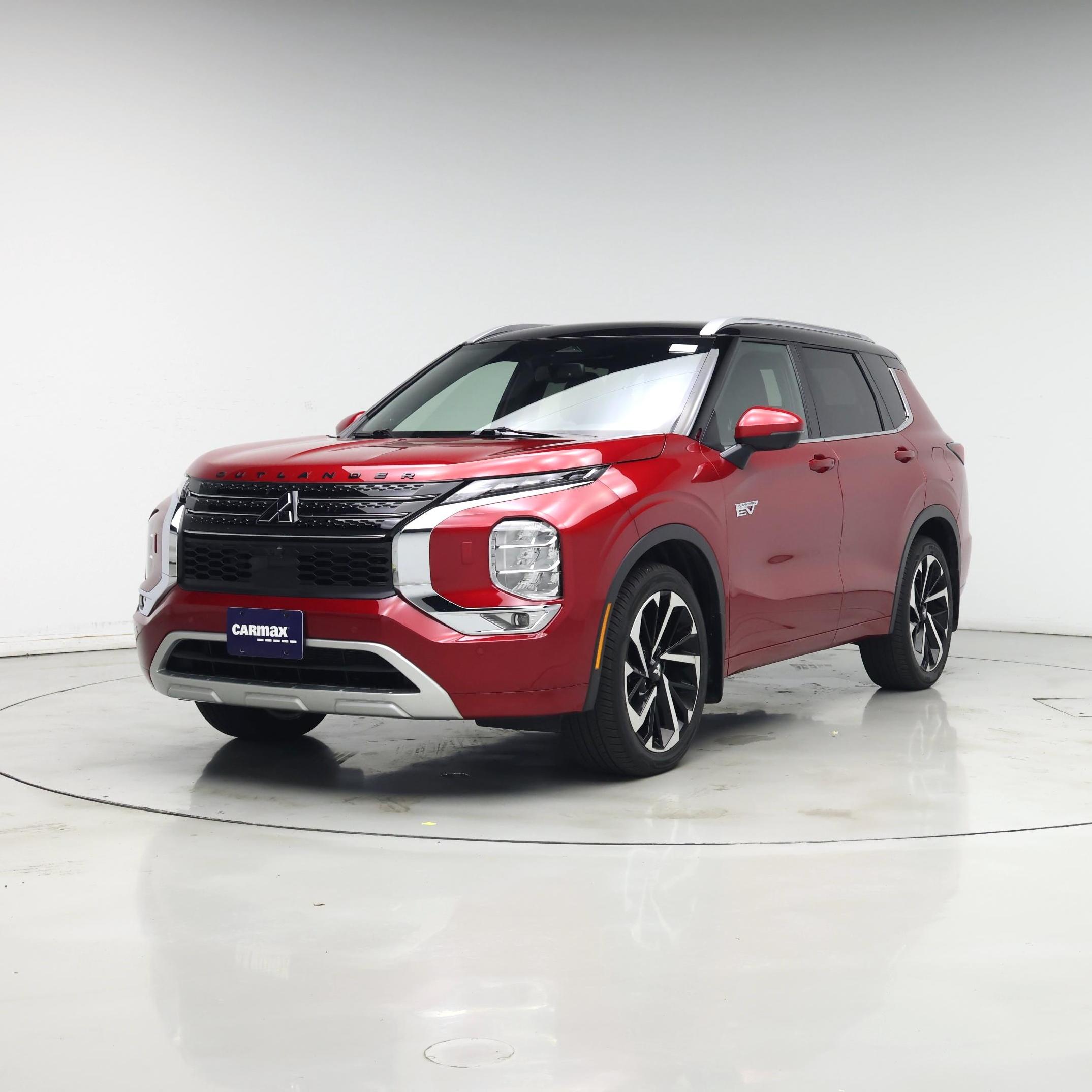 Thumbnail: 2023 Mitsubishi Outlander - 4