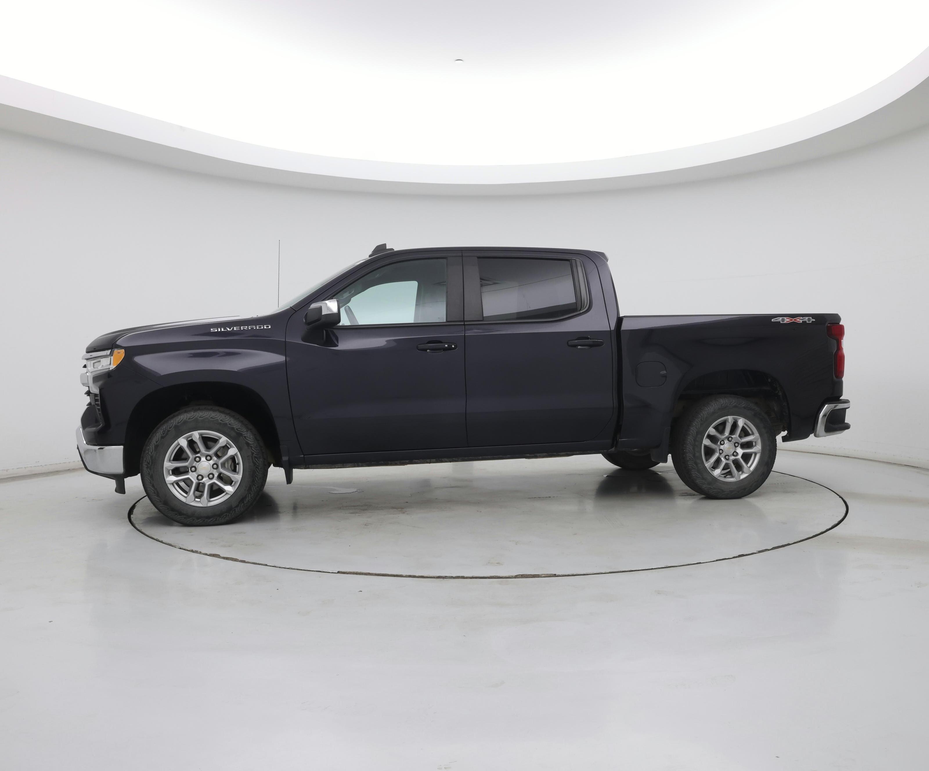 Thumbnail: 2022 Chevrolet Silverado 1500 - 3
