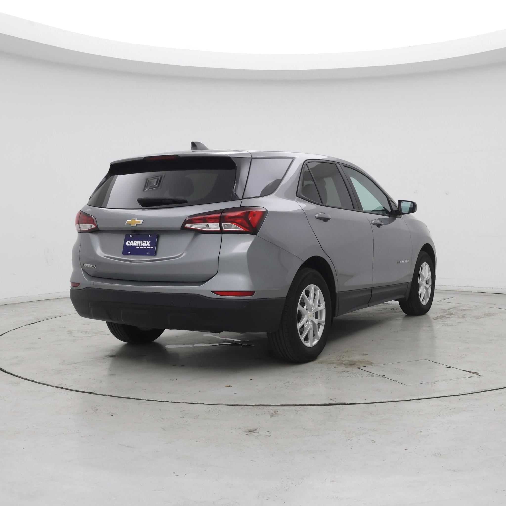 Thumbnail: 2023 Chevrolet Equinox - 8